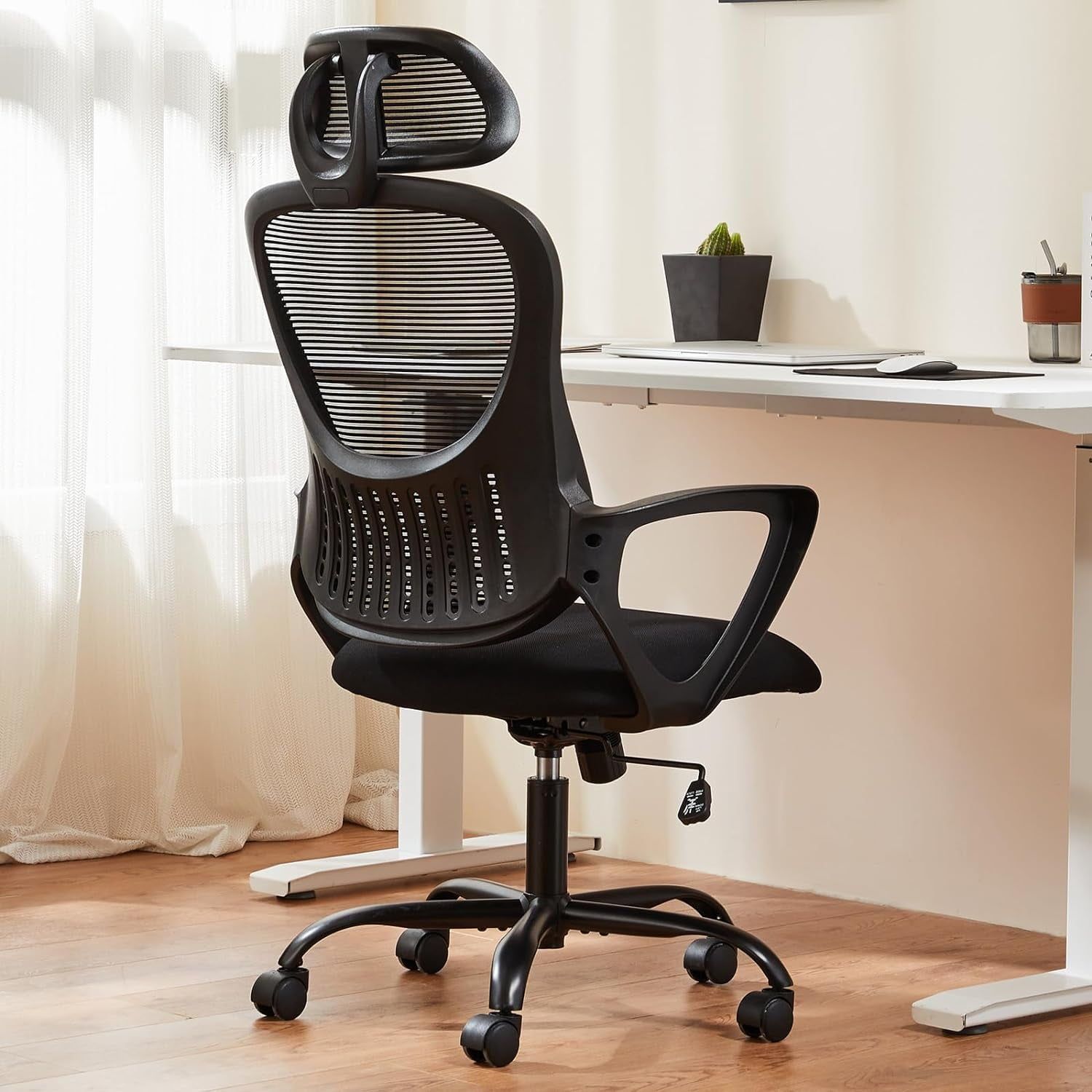 Black Ergonomic High-Back Mesh Swivel Office Chair with Fixed Arms