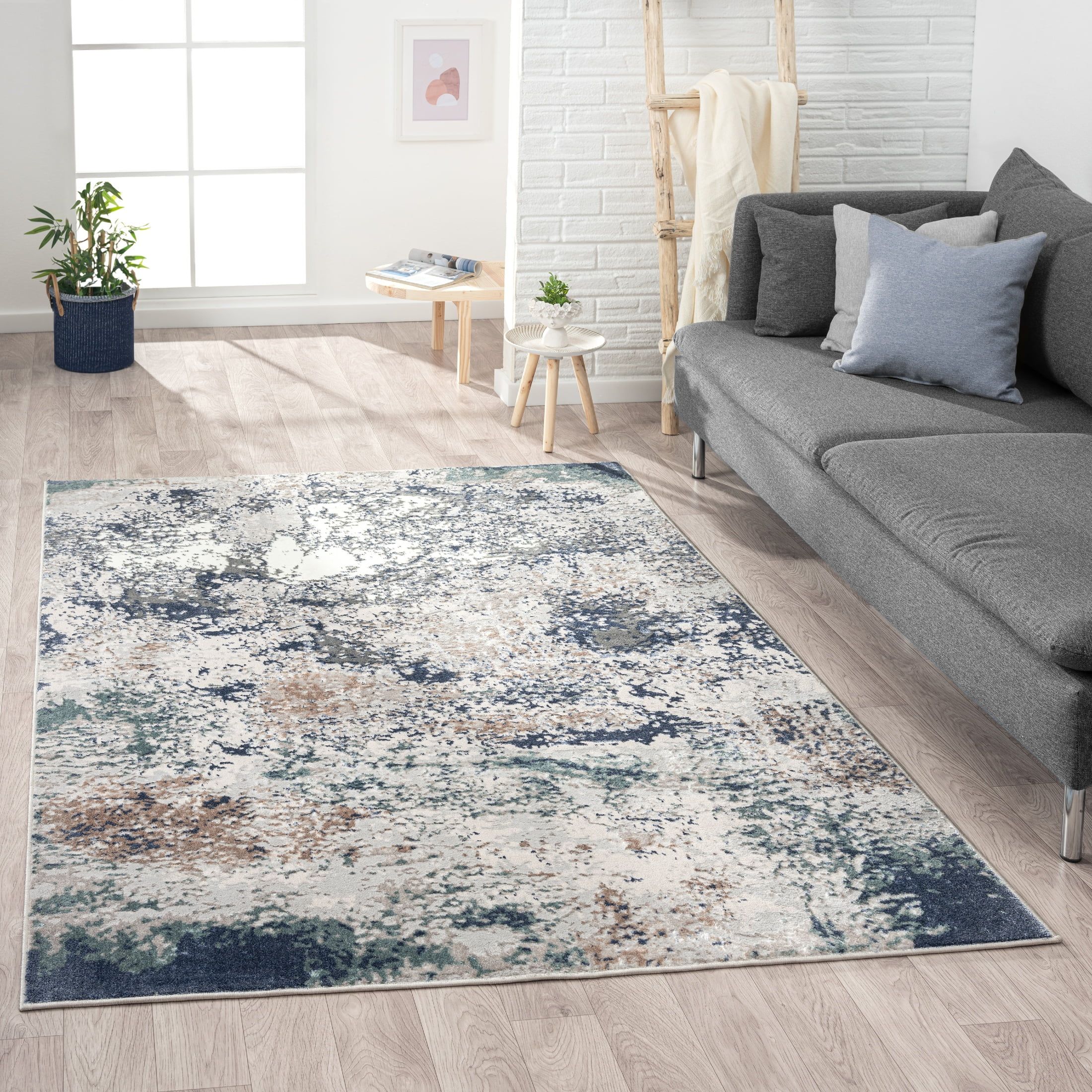 Blue Abstract Geode-Inspired Easy-Care Synthetic Area Rug, 7'5"x9'5"