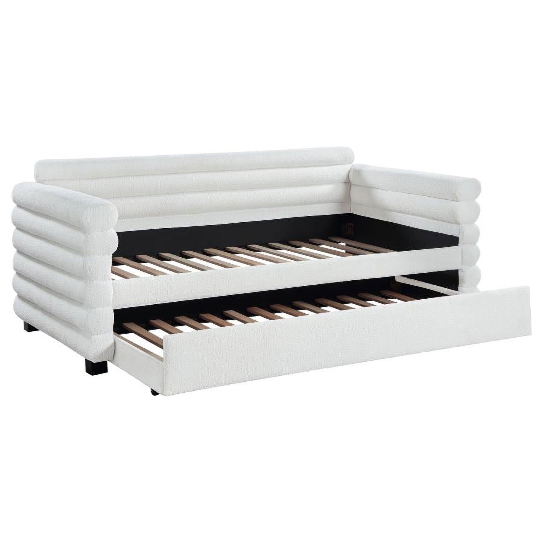 Patricia White Boucle Upholstered Twin Daybed with Pine Frame and Trundle