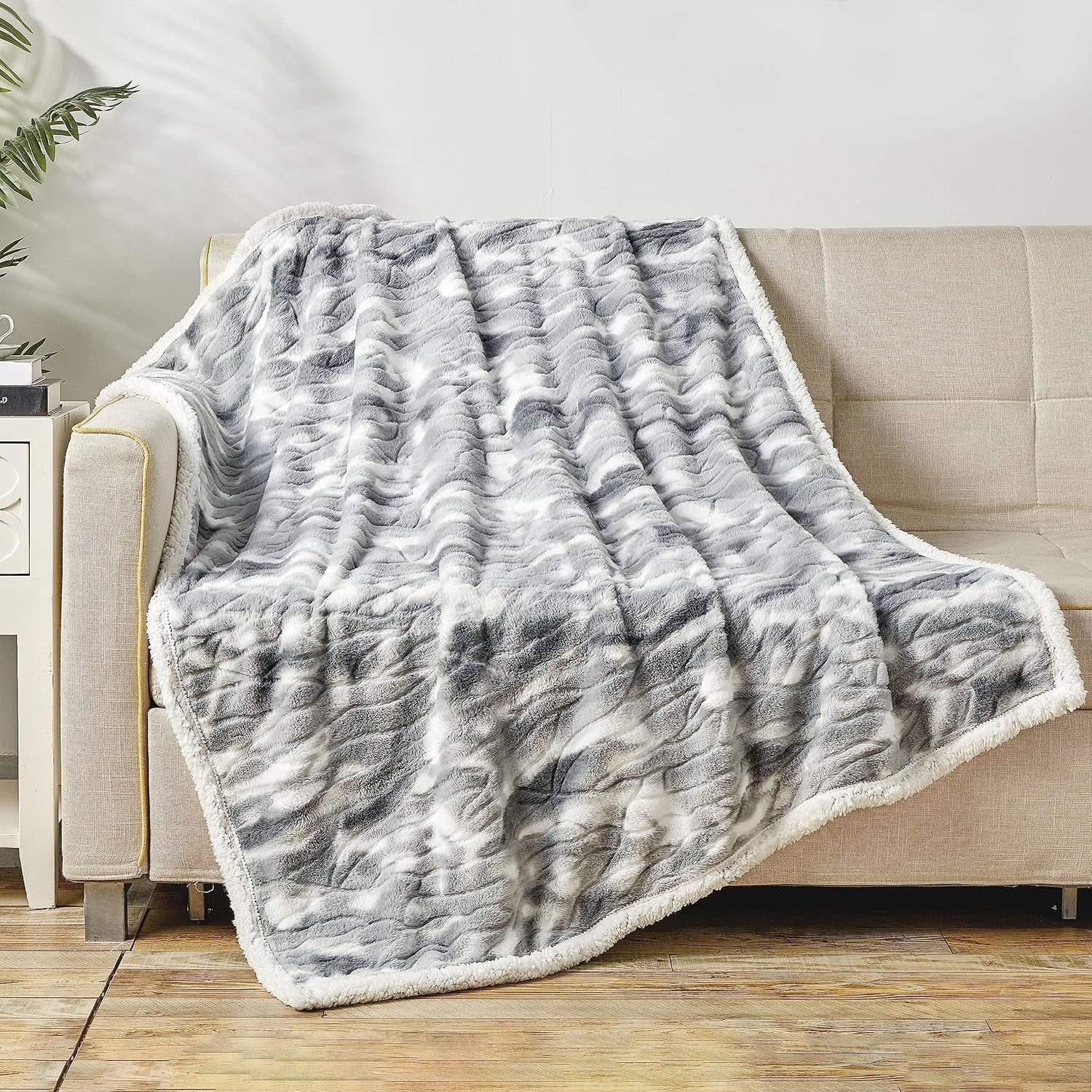 Alaska Gray Reversible Sherpa Throw Blanket, 50" x 60"