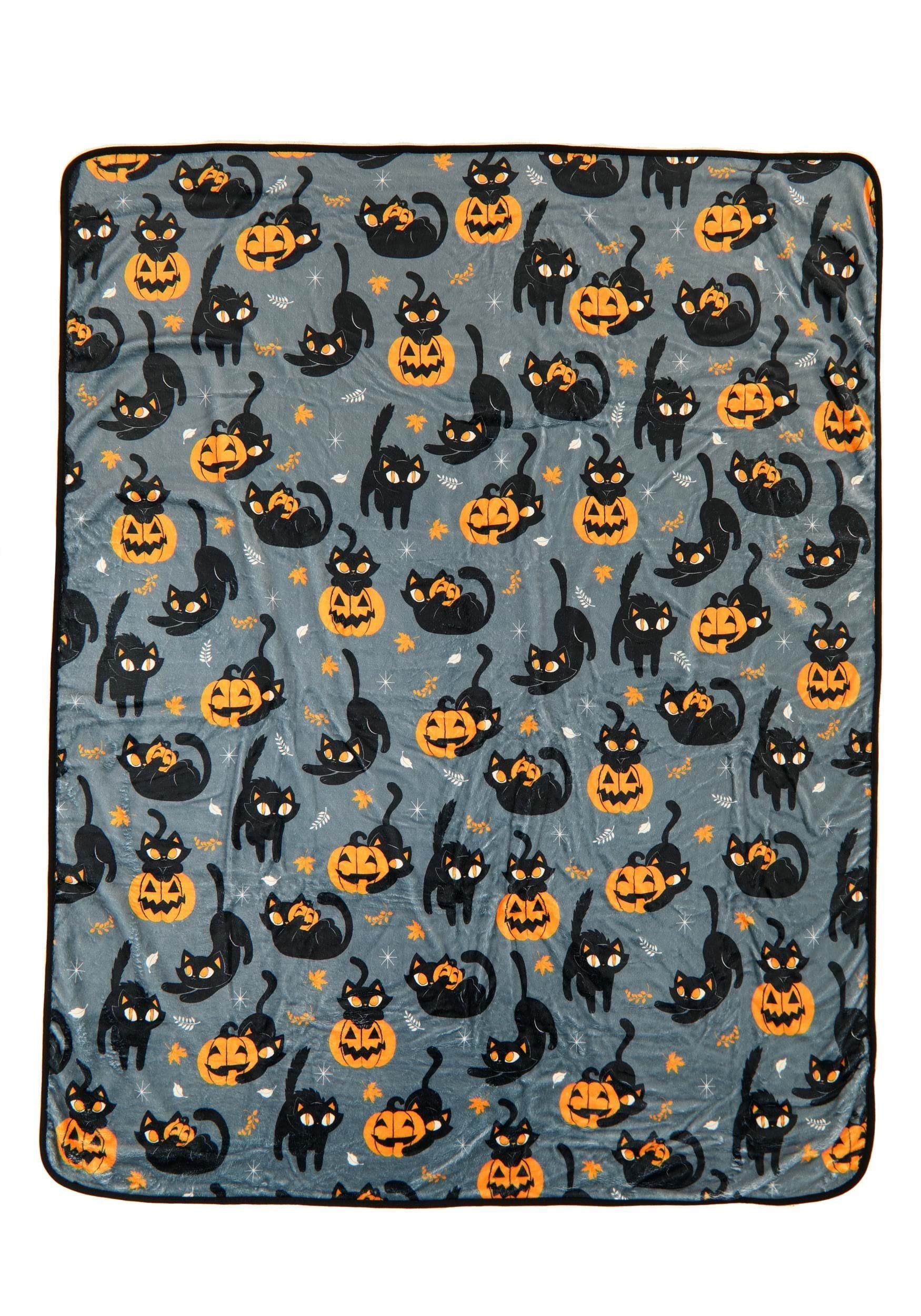 Halloween Black Kitty and Pumpkin Fleece Throw Blanket 60" x 48"