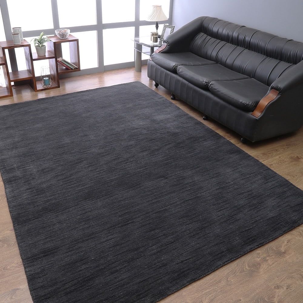 Charcoal Elegance 4'x6' Hand-Knotted Wool Area Rug