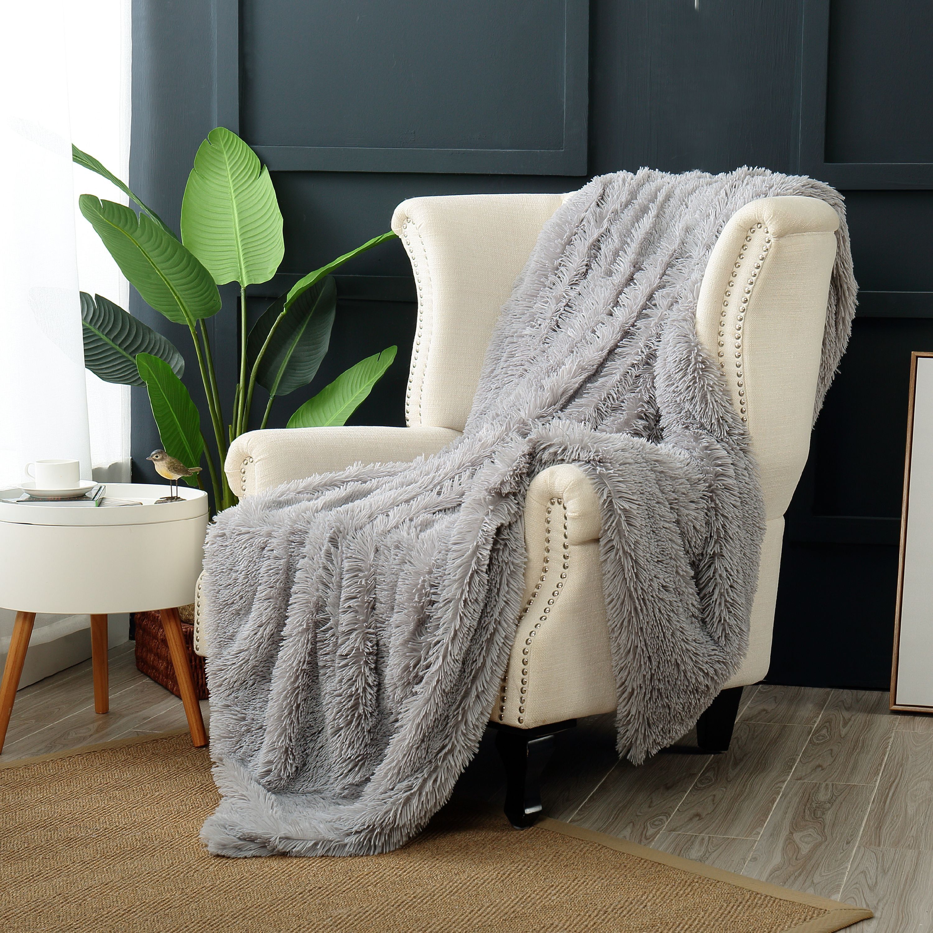 Luxurious Shaggy Grey Faux Fur 60"x70" Oversized Throw Blanket