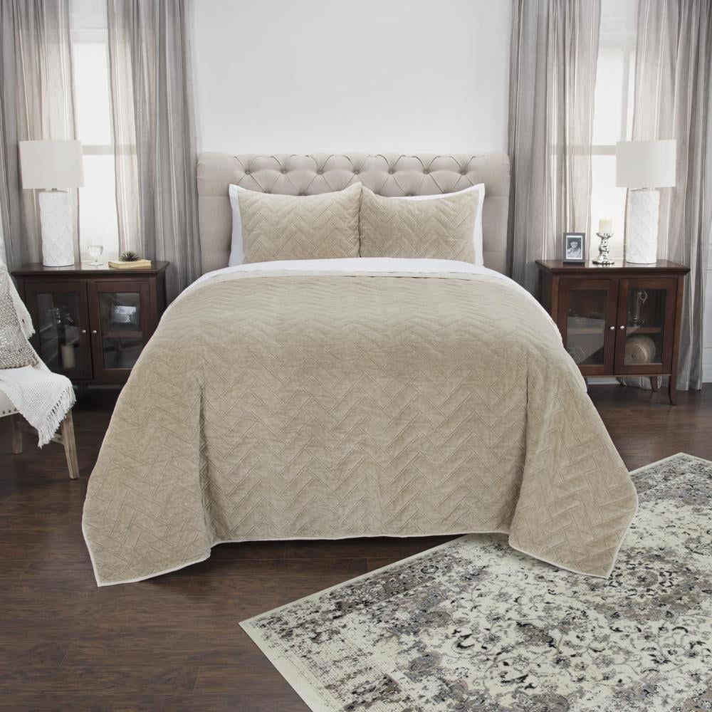 Natural Cotton Velvet King Quilt with Herringbone Pattern