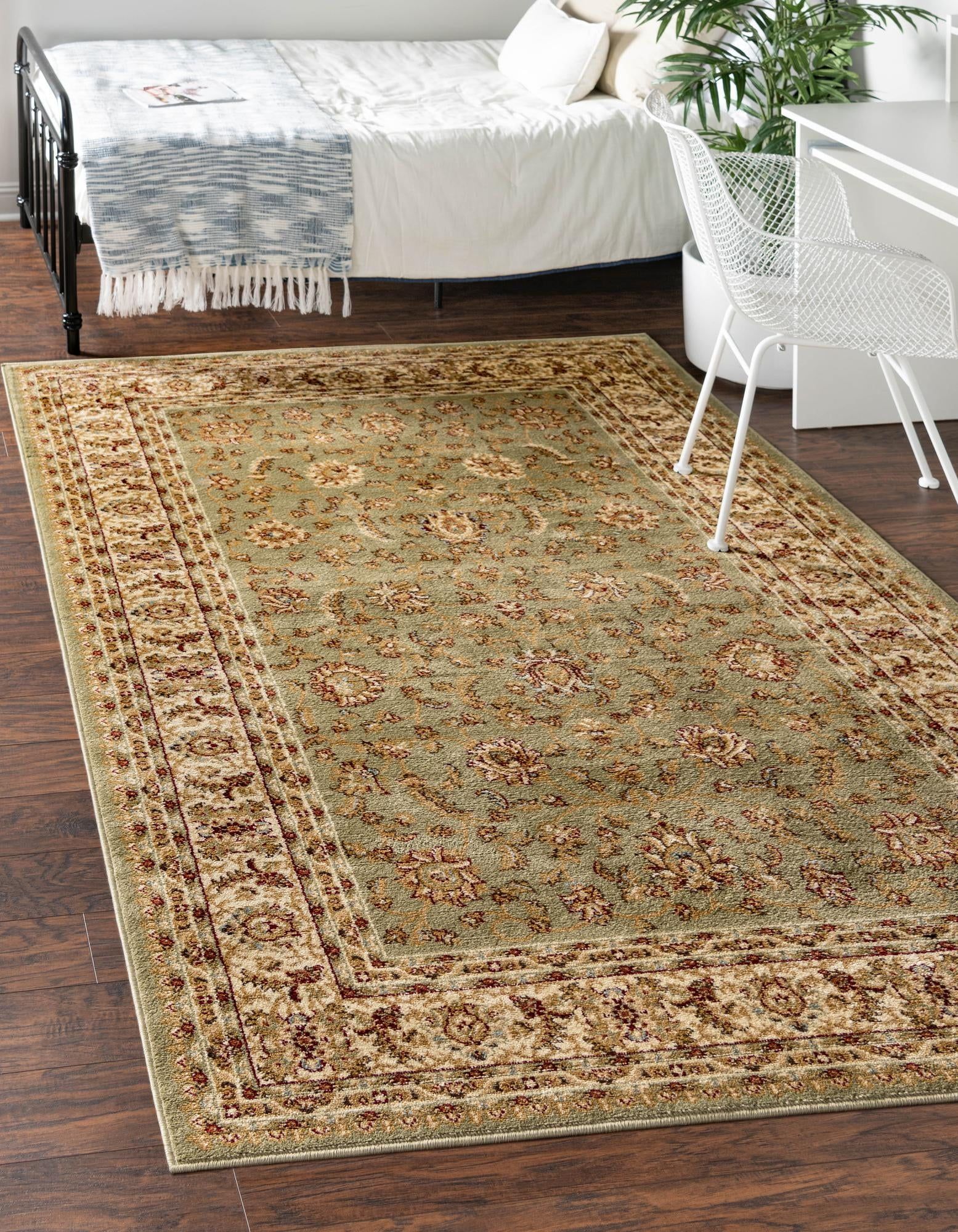 Green Floral Synthetic 9' x 12' Rectangular Area Rug