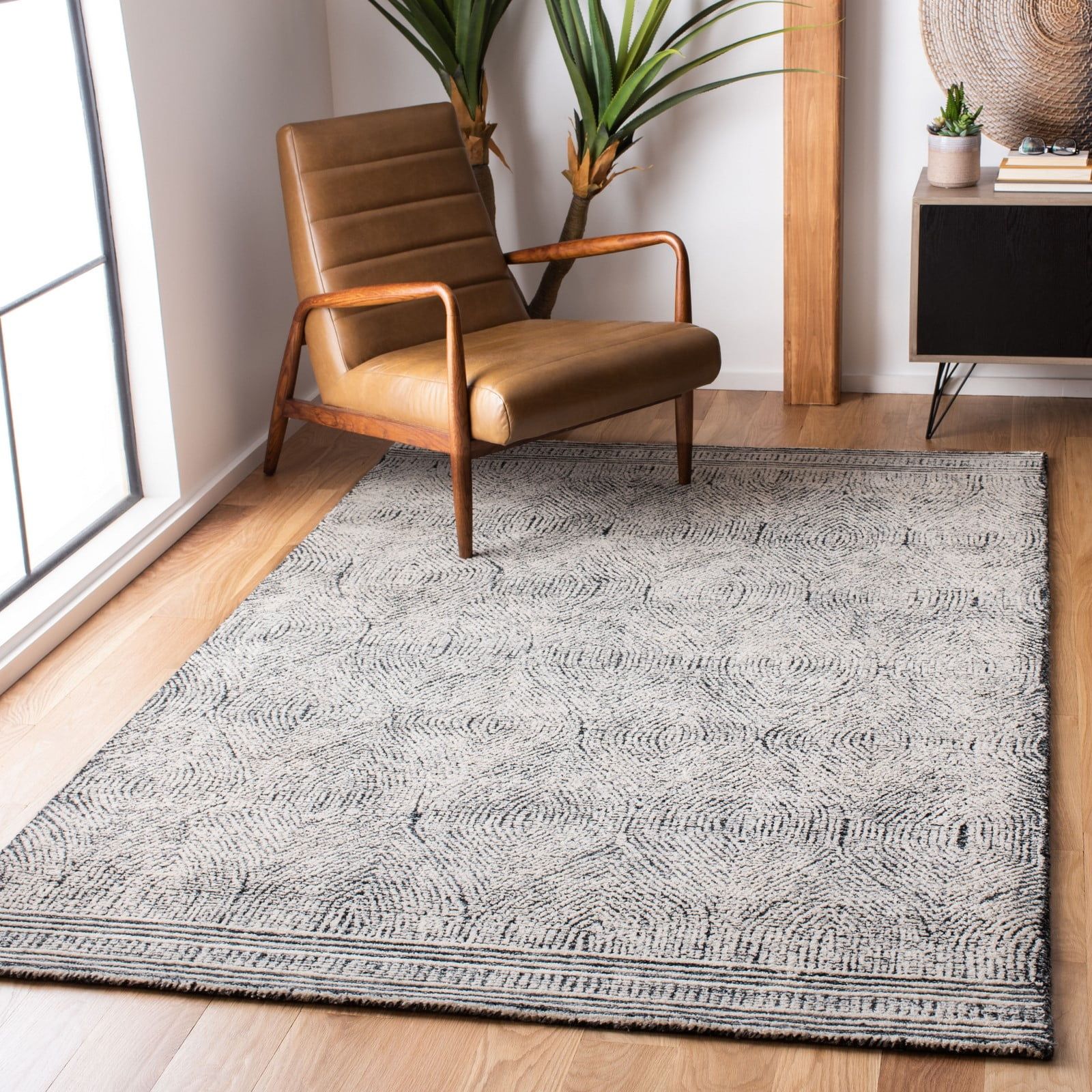 Hand-Tufted Ivory/Charcoal Wool Abstract Rug 9' x 12'