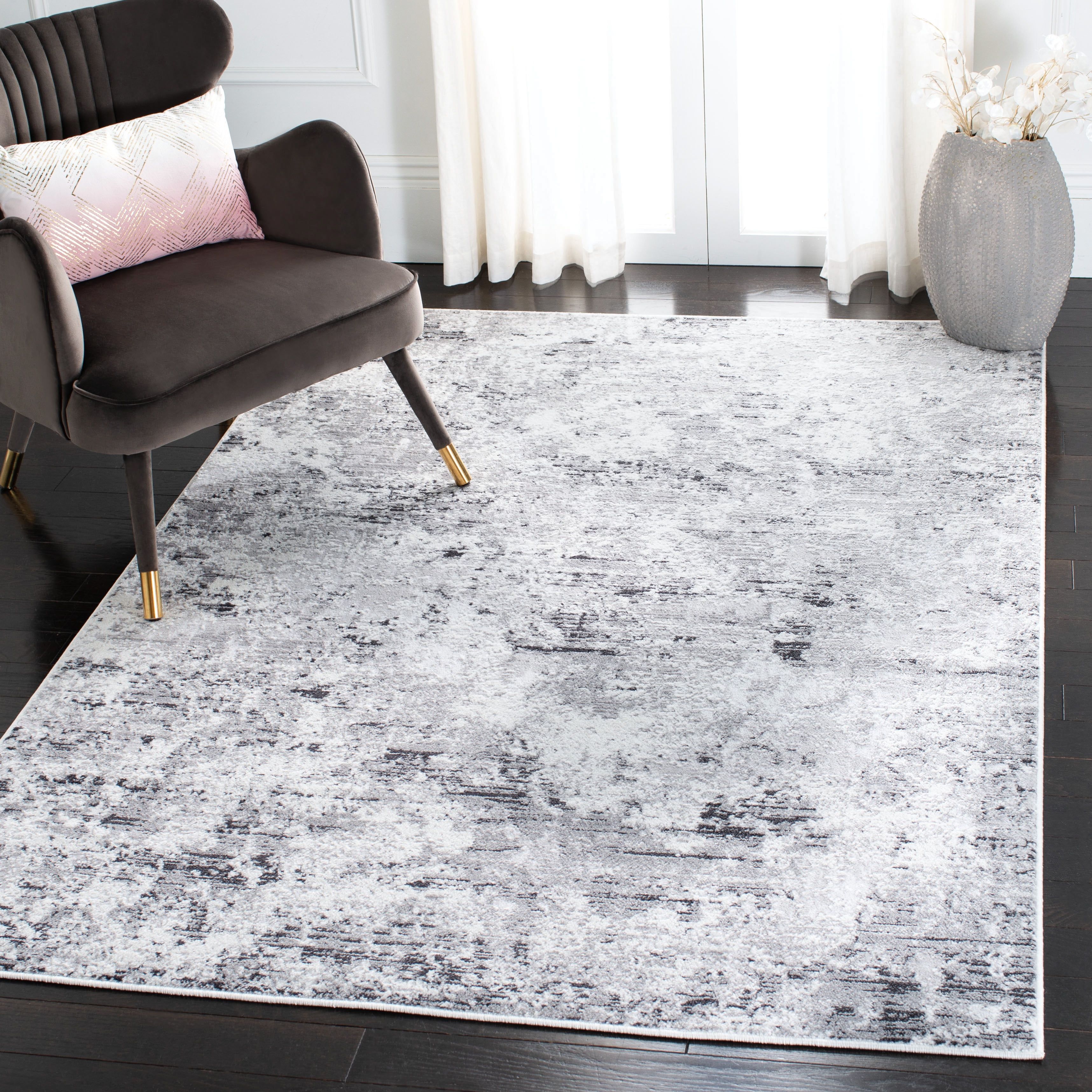 Amelia 6'7" Square Grey/Ivory Abstract Synthetic Area Rug