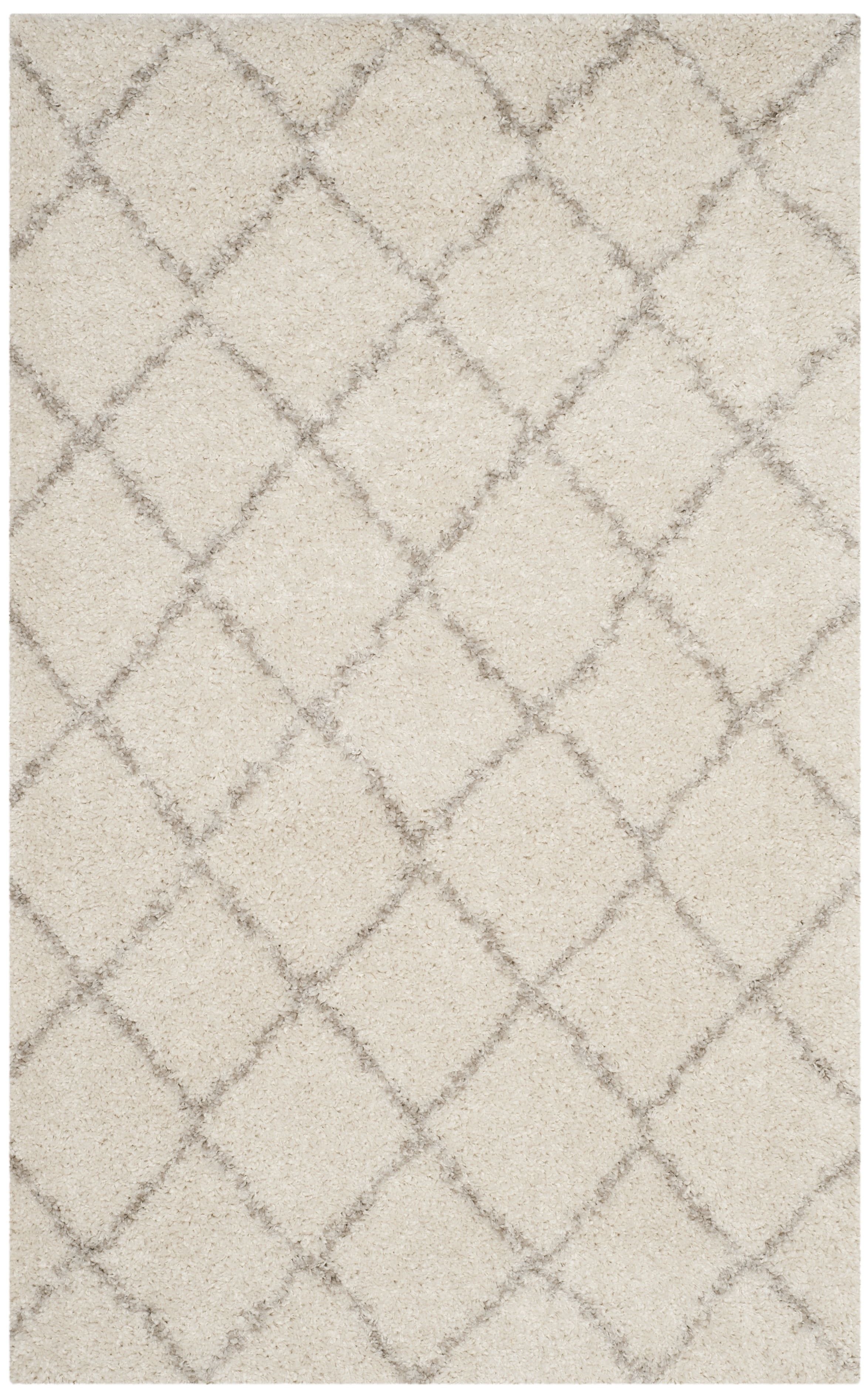 Ivory Geometric Shag Rectangular Synthetic Rug, 2'3" x 4'