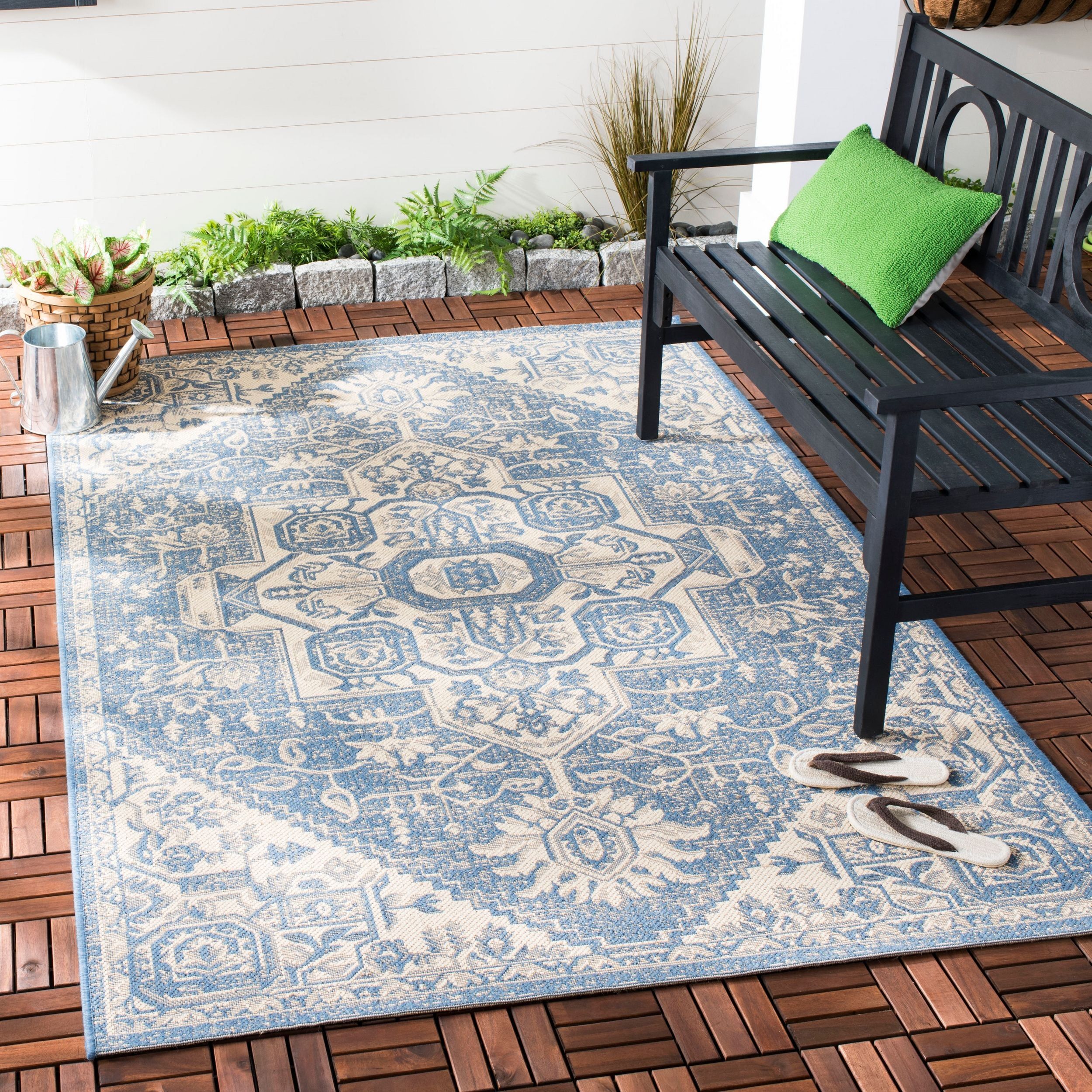 Cream and Blue Geometric Indoor/Outdoor Area Rug