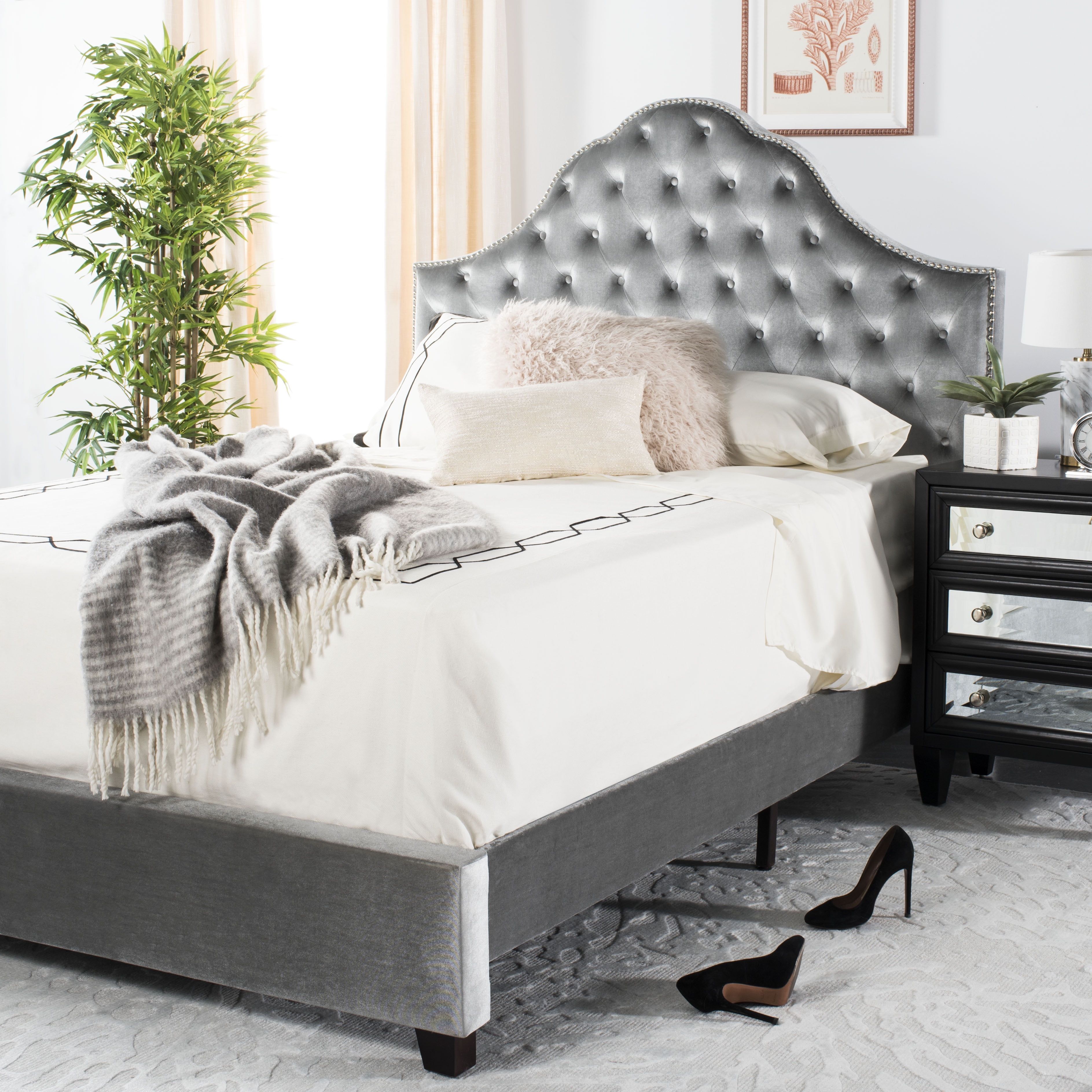 Light Grey Velvet Queen Bed with Tufted Upholstered Headboard