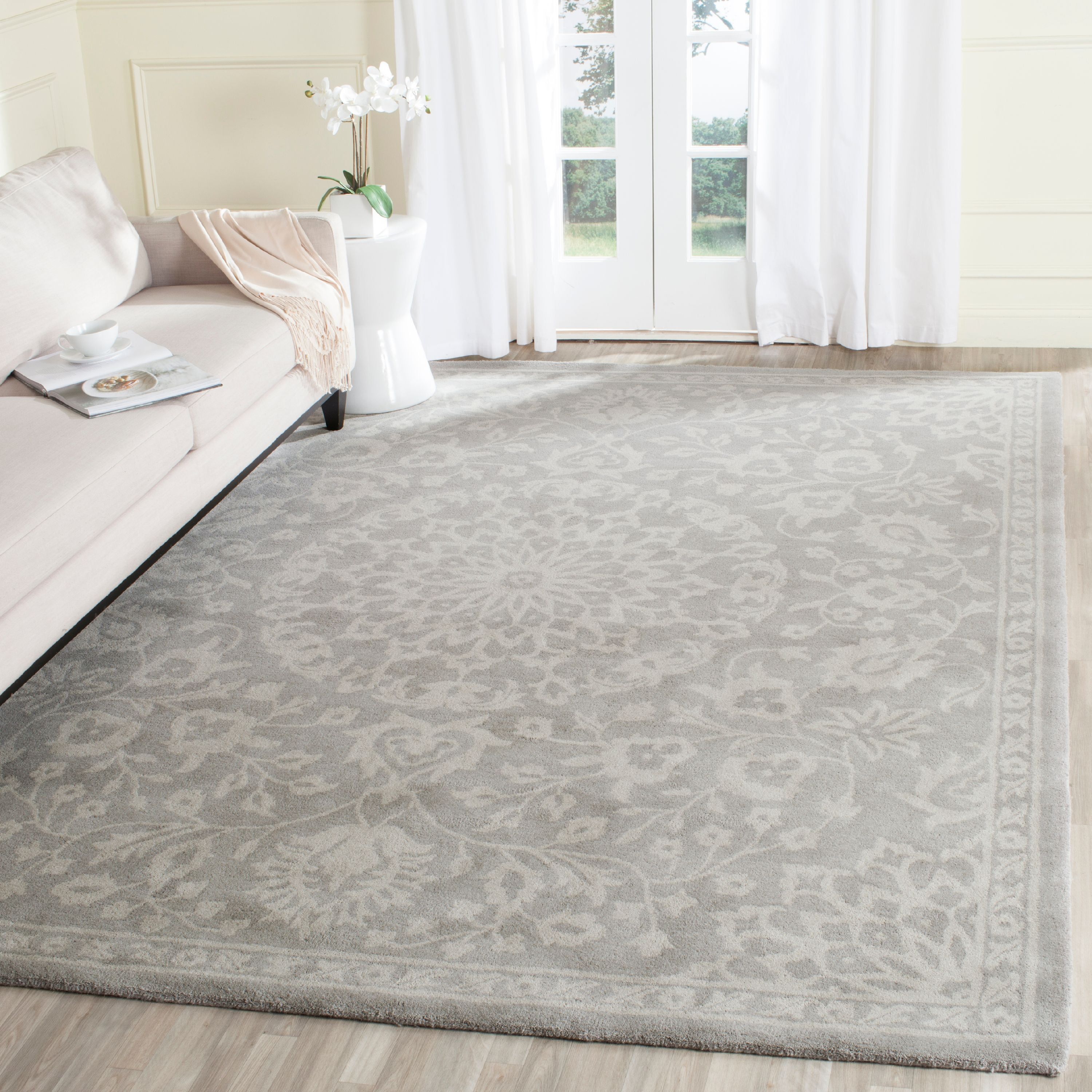 Hand-Tufted Bella Grey Wool 10' x 14' Area Rug