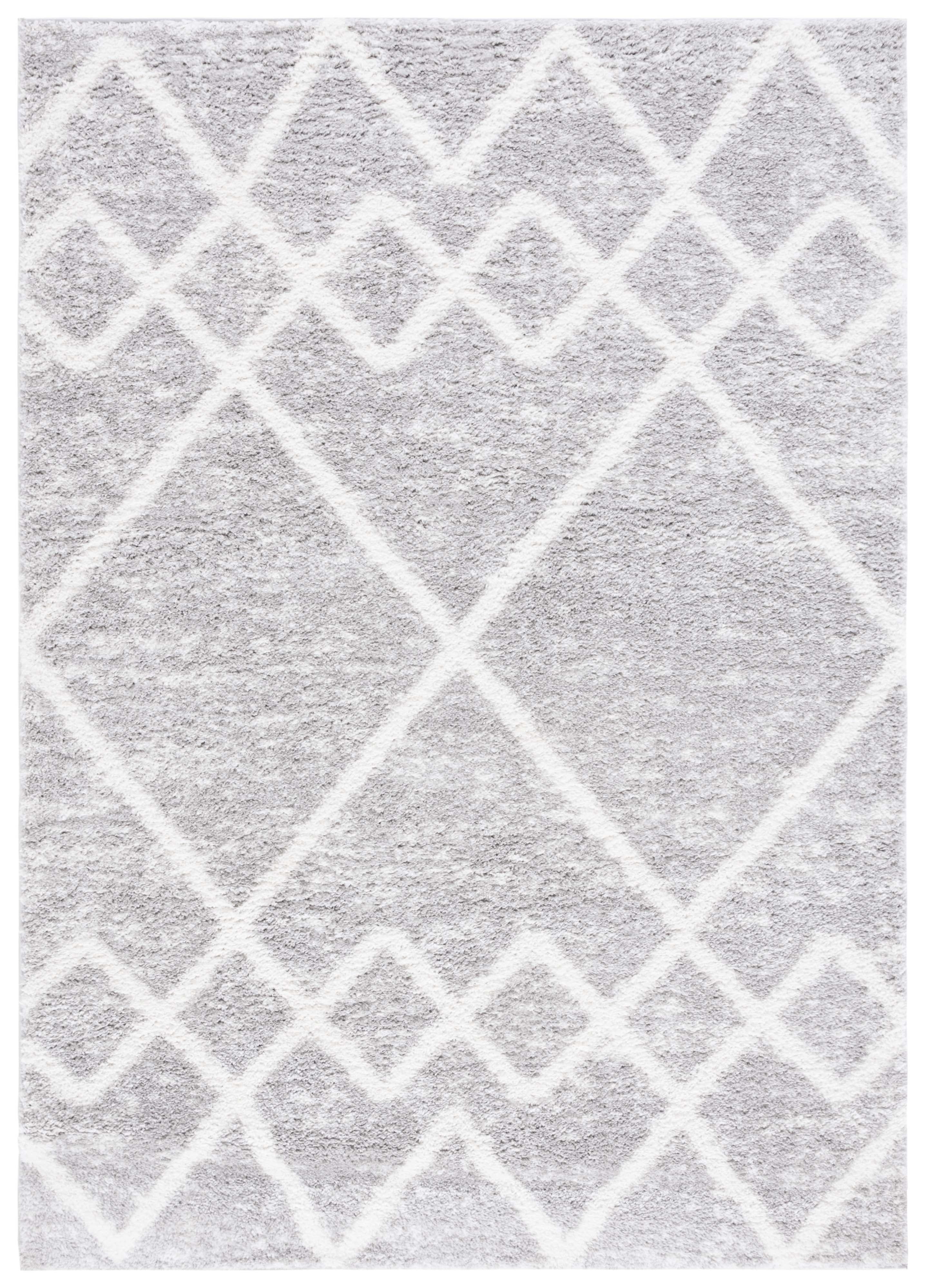 Ivory and Grey Synthetic Shag Area Rug, 5'5" x 7'7"