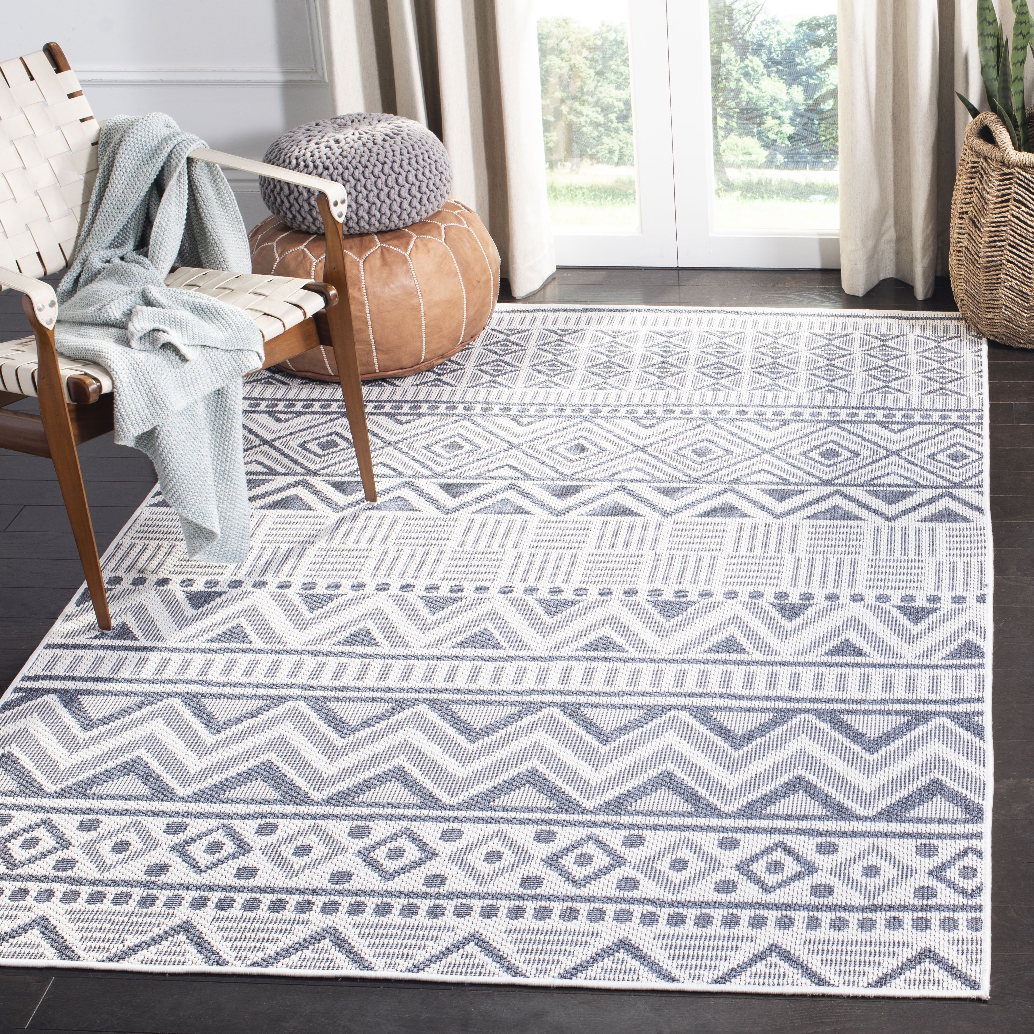 Cream and Navy Geometric Washable Indoor/Outdoor Area Rug