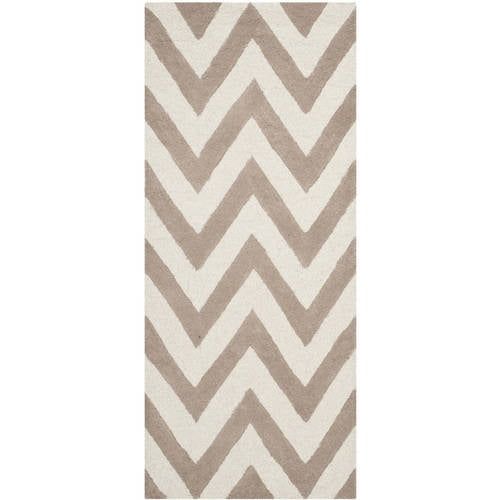 Beige and Ivory Hand-Tufted Wool Chevron Runner Rug, 2'6" x 6'