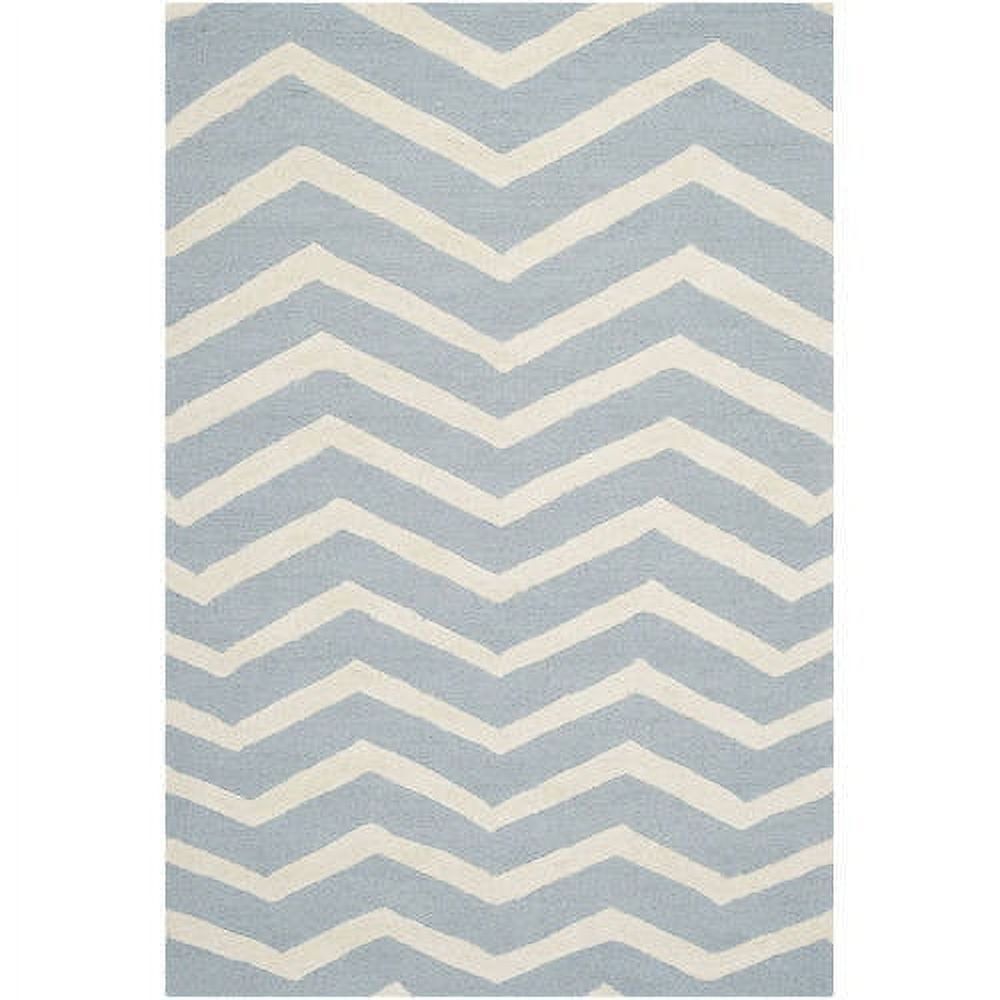 Hand-tufted Classic Blue & Ivory Wool Area Rug, 8' x 10'