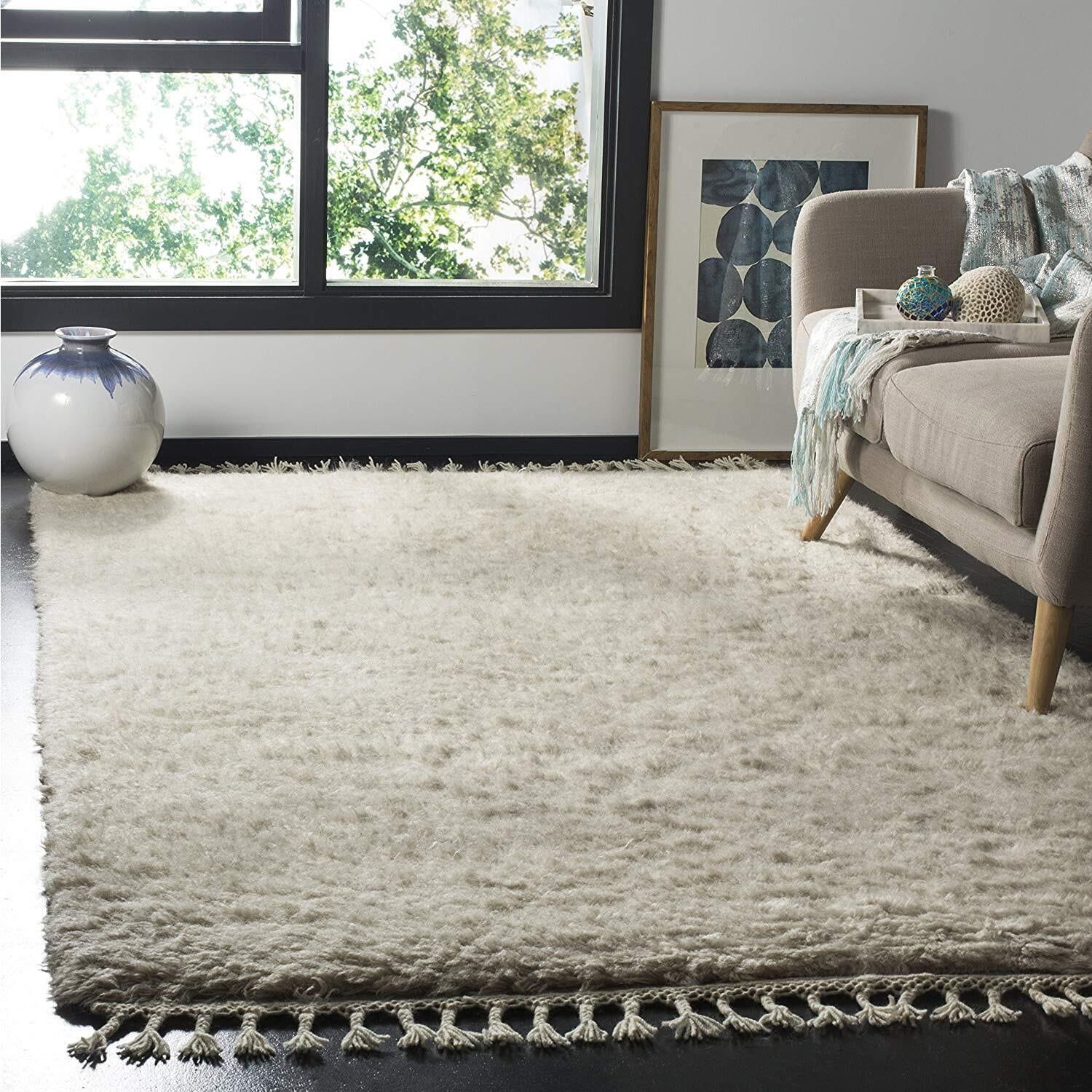 Gray Hand-Tufted Wool Shag Rug with Fringe, 4' x 6'