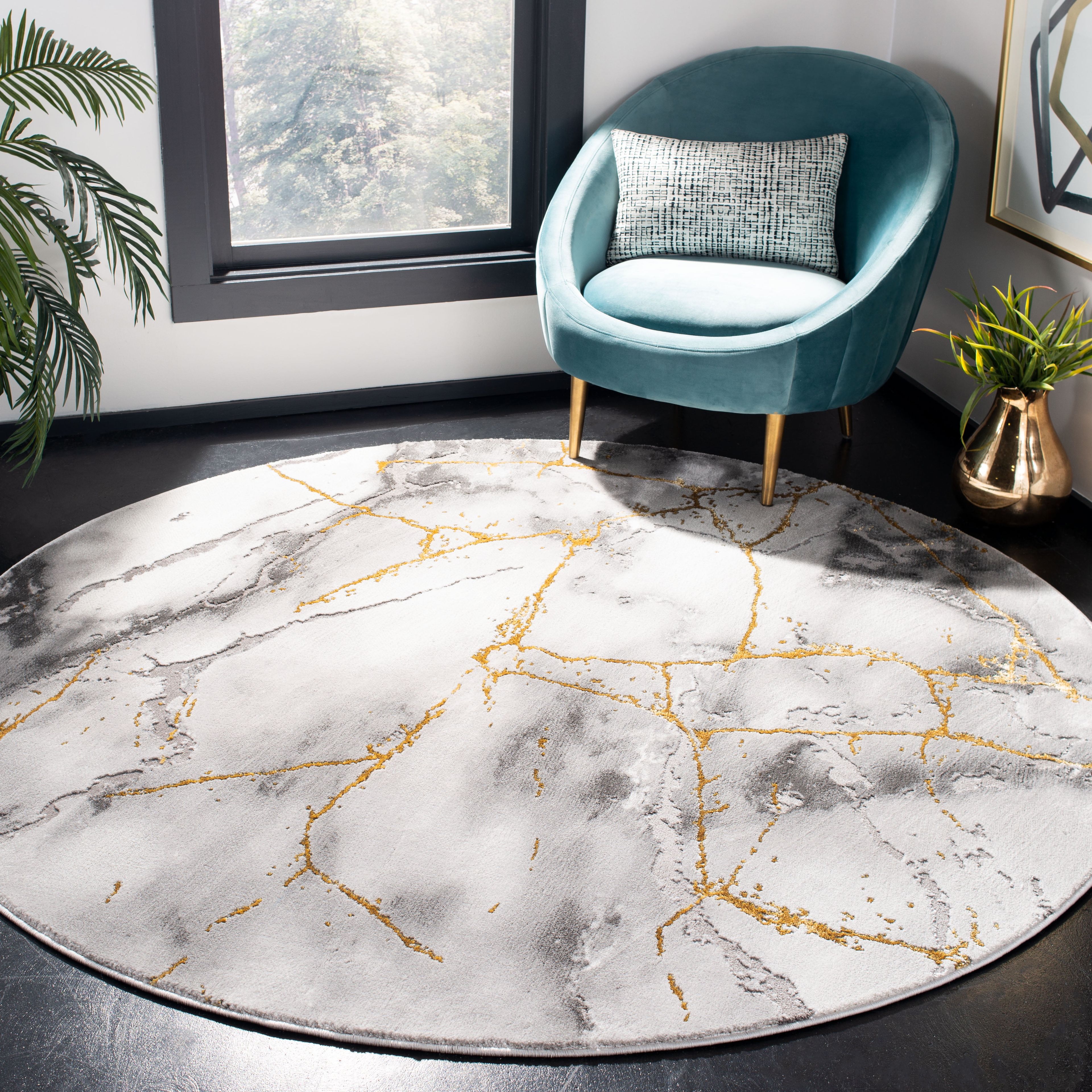 Gray and Gold Abstract Round Synthetic Area Rug, 6'7"