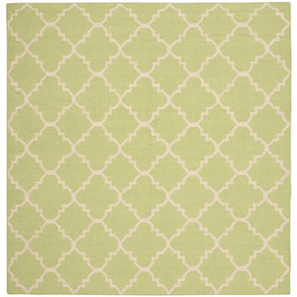 Light Green and Ivory Geometric Wool Round Rug, 5' x 8'