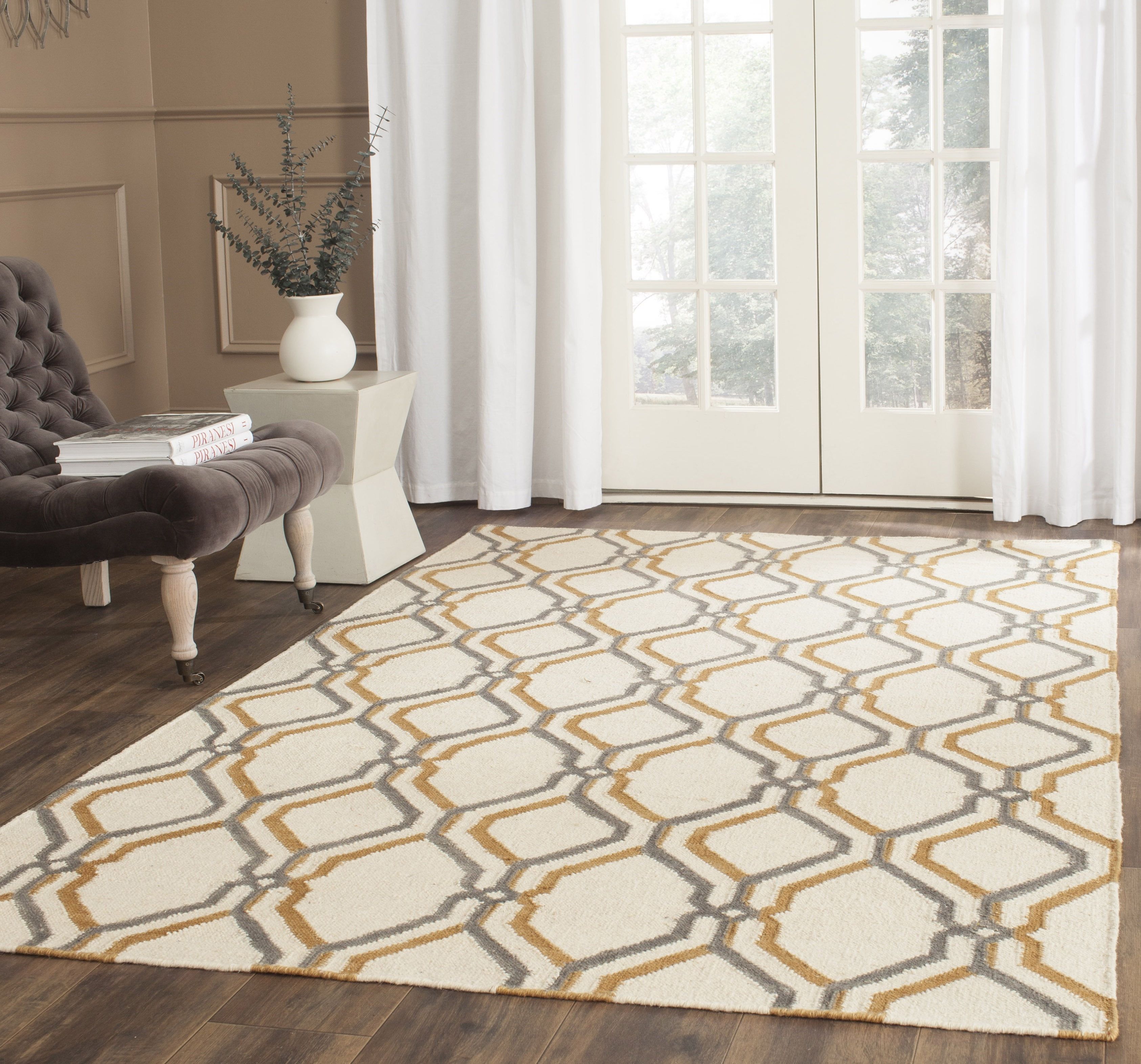 Ivory and Gold Geometric Wool Flat Woven Rug, 4' x 6'