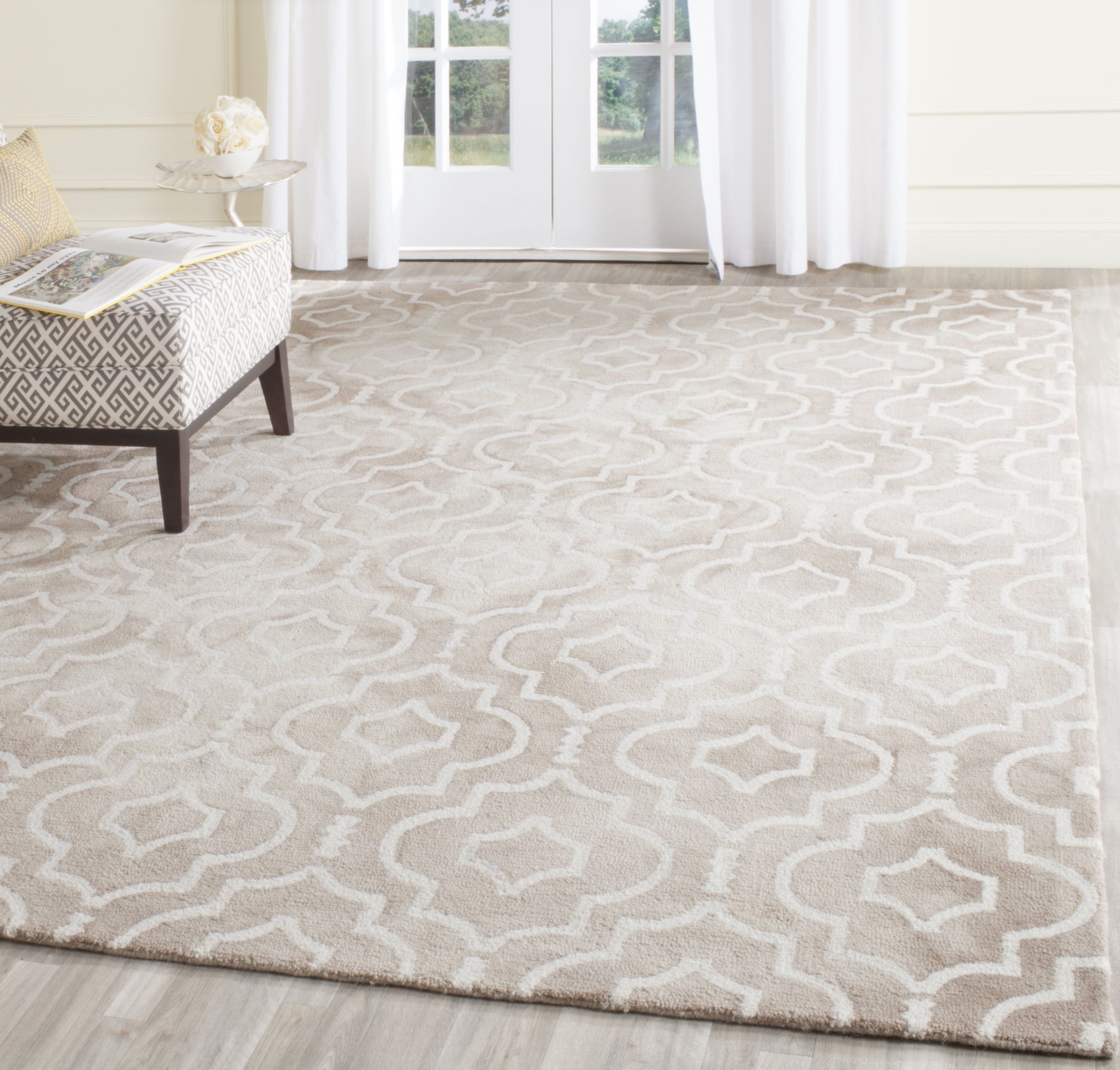 Ivory and Beige Hand-Tufted Wool Geometric Area Rug 10' x 14'