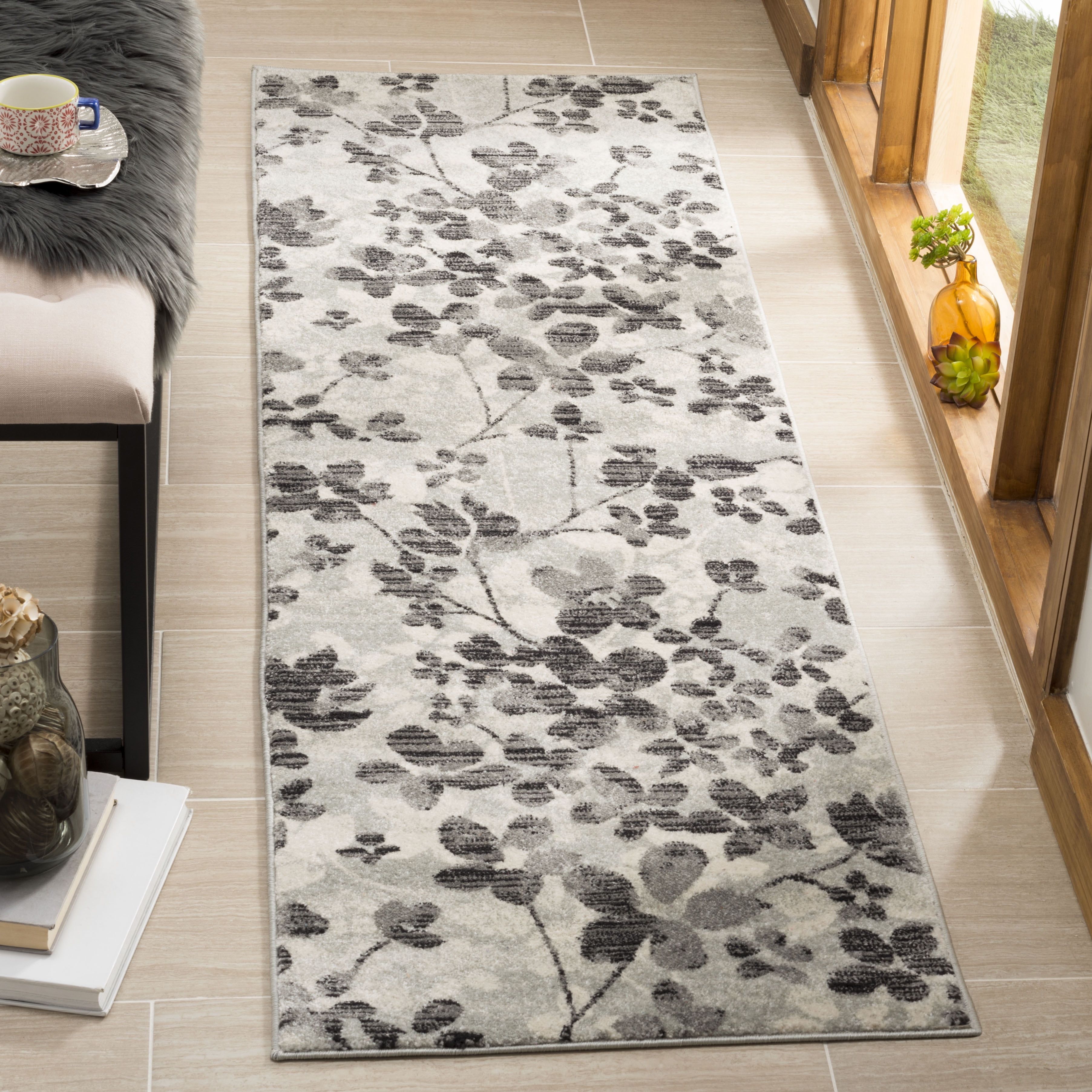 Evoke Grey/Black Floral Non-Shedding 2'2" x 7' Runner Rug