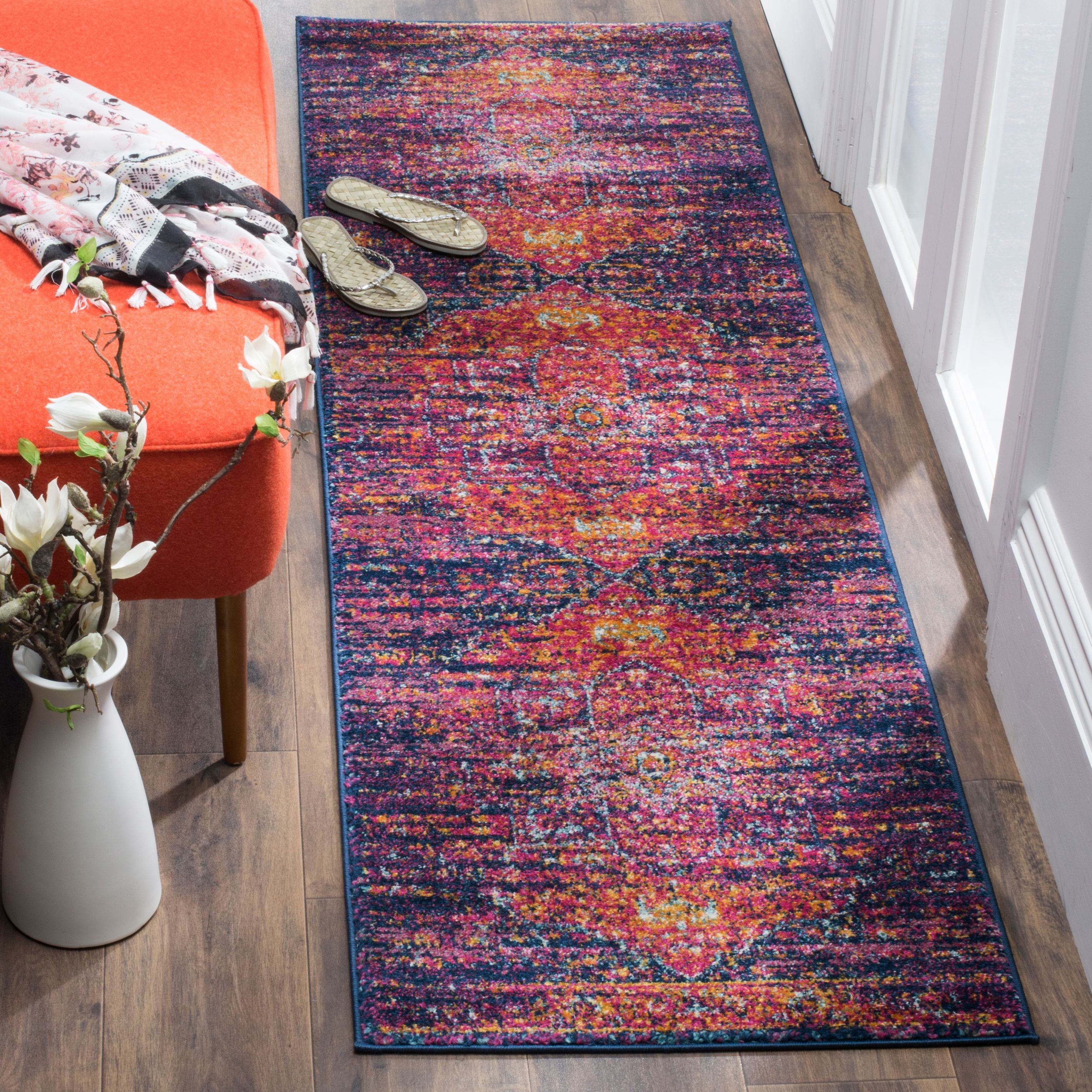 SAFAVIEH Evoke Westley Traditional Floral Runner Rug, Blue/Fuchsia, 2'2" x 19'