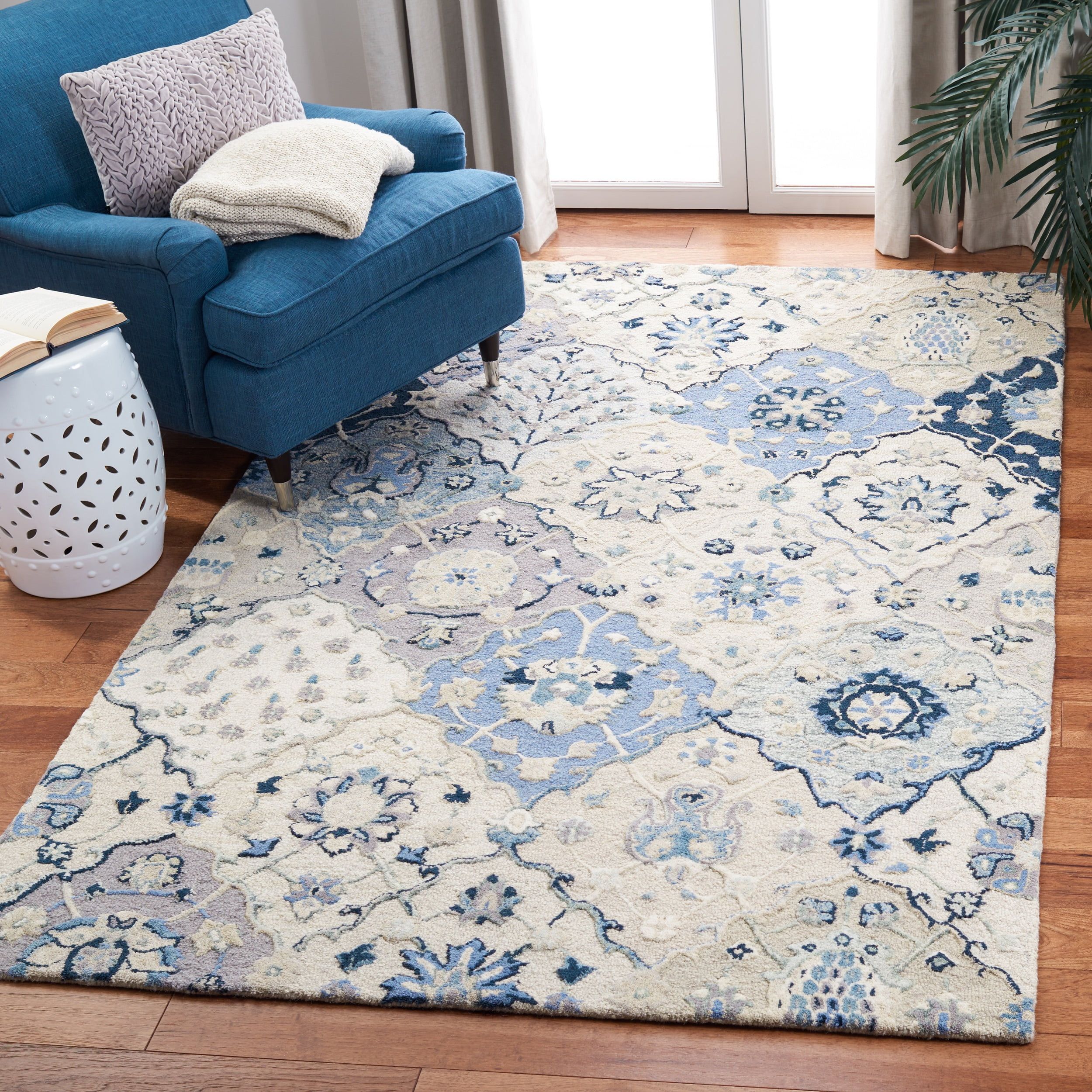 Beige and Blue 9' x 12' Hand-Tufted Wool Area Rug