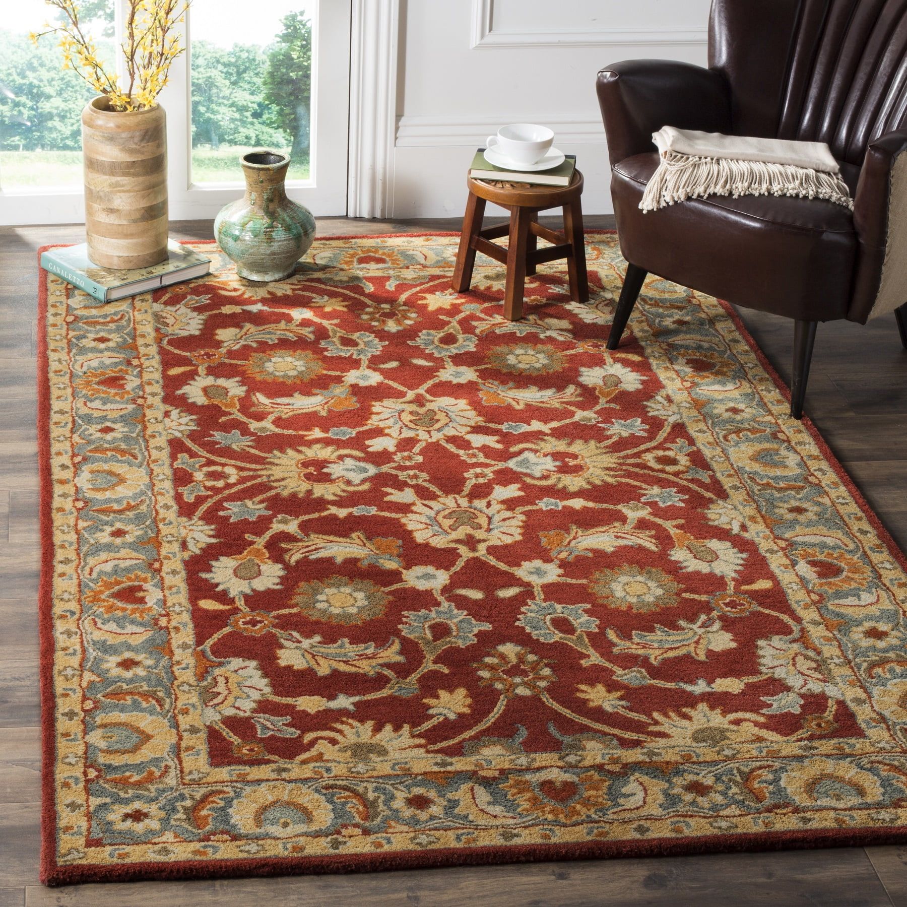 Red and Blue Handmade Wool 6' x 9' Traditional Area Rug