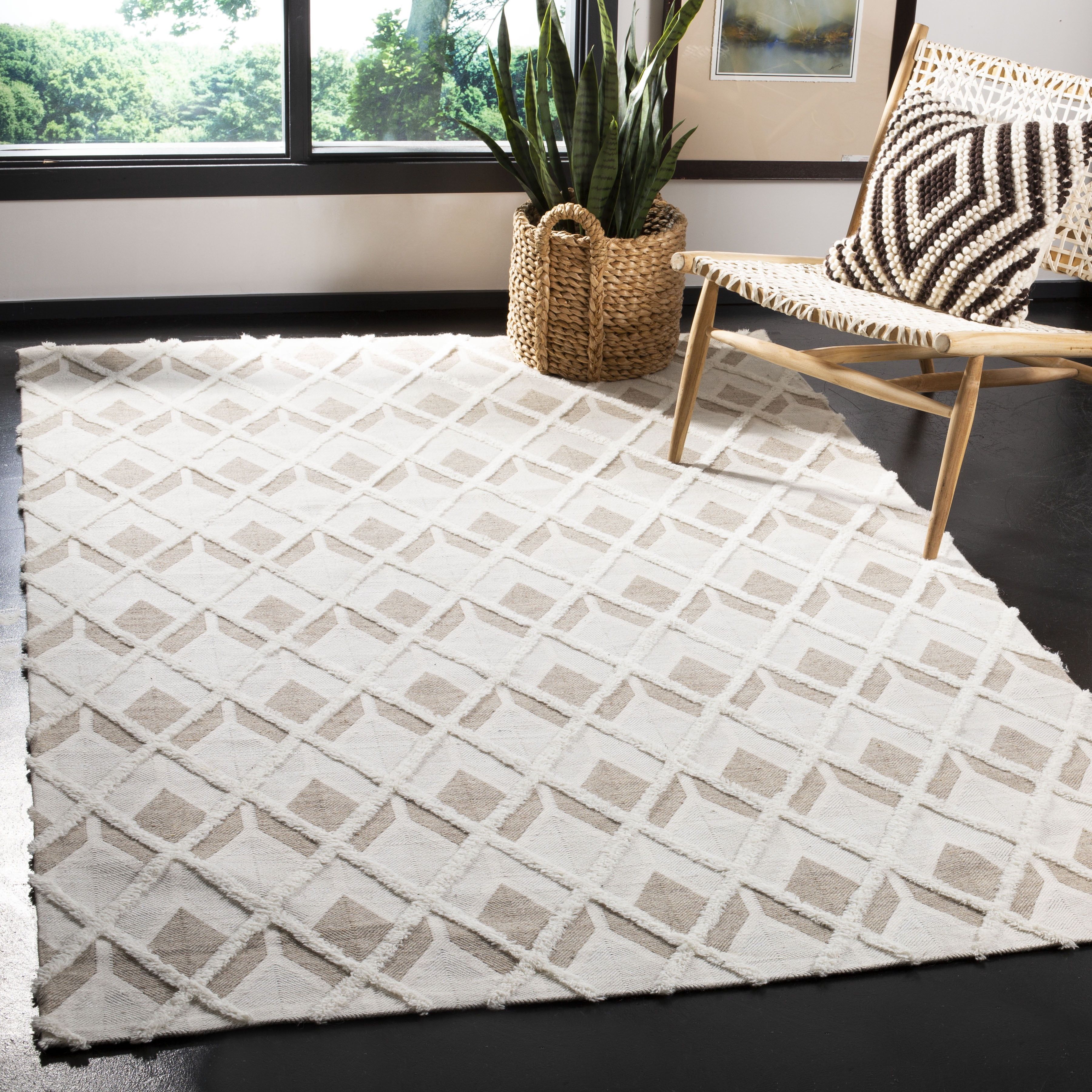 Off-White Geometric Flat Woven Wool 4' x 6' Rug