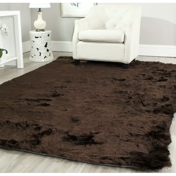 Handmade Chocolate Round Shag Fur Area Rug, 5' x 8'