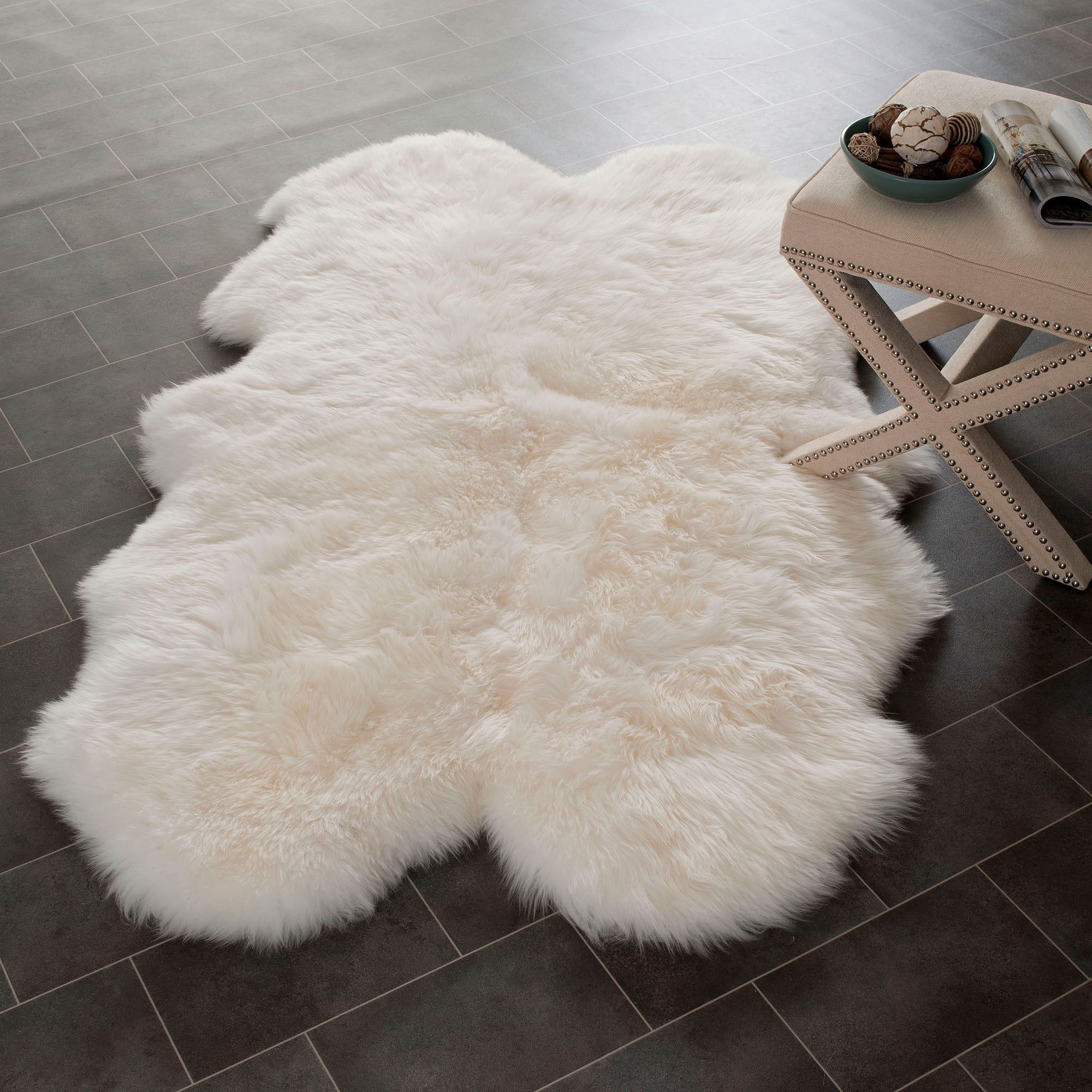 Handmade Ivory Sheepskin Shag Rug 4' x 6'