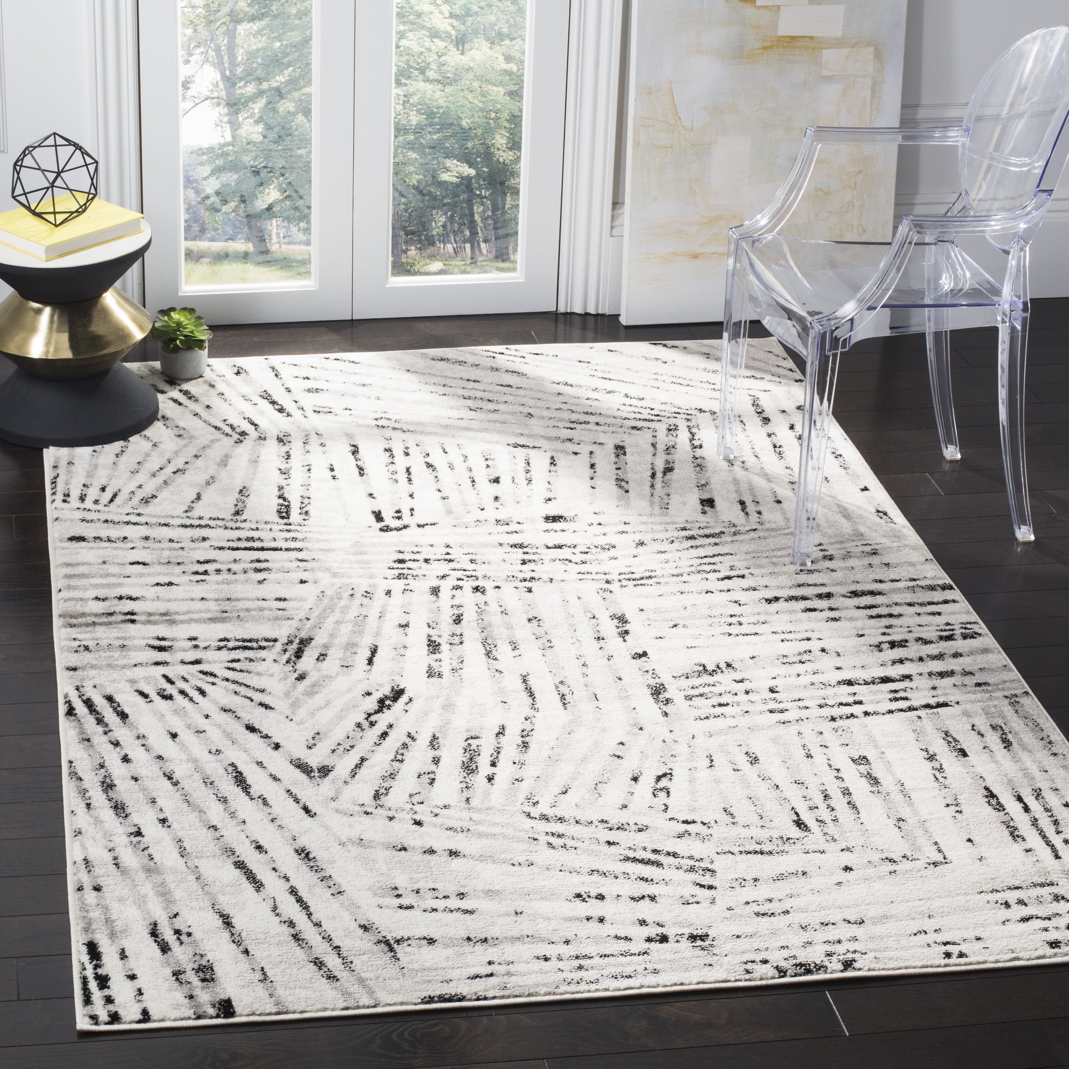 Skyler 9' x 12' Grey/Ivory Synthetic Medallion Area Rug