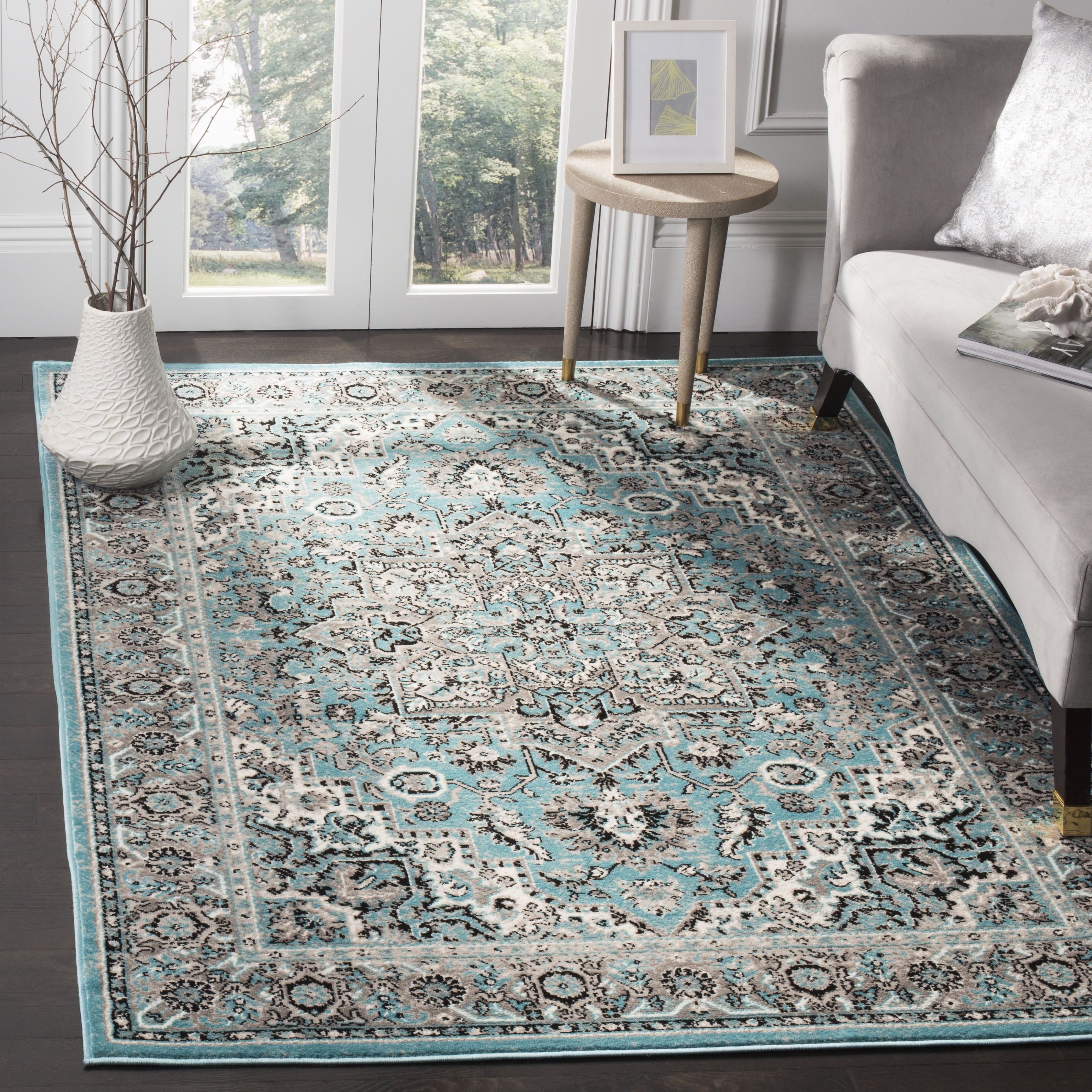 Ivory & Blue Floral Reversible Synthetic Area Rug 6' x 9'