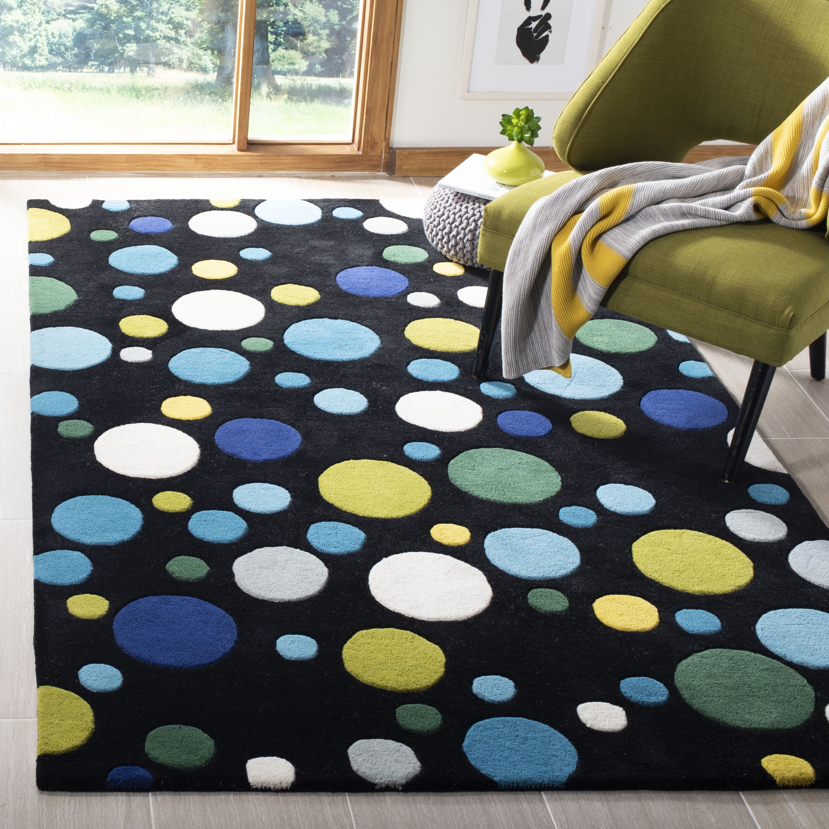 Black and Multicolor Wool Round Tufted Area Rug