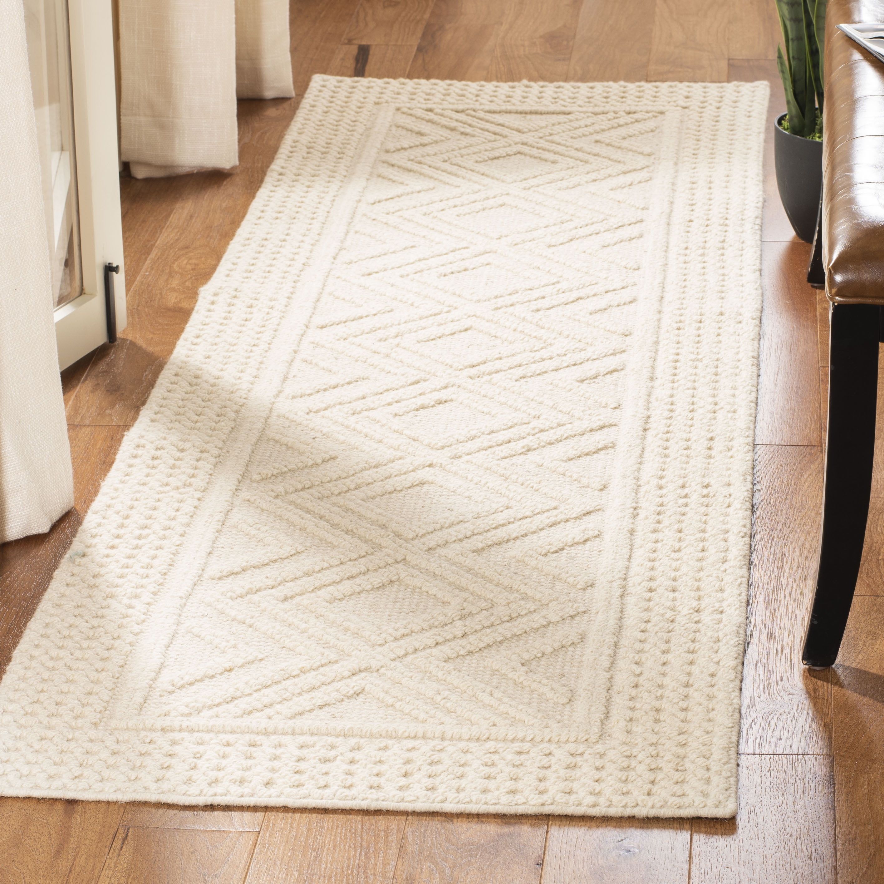 Ivory Geometric Tufted Wool Runner Rug, 2'3" x 10'