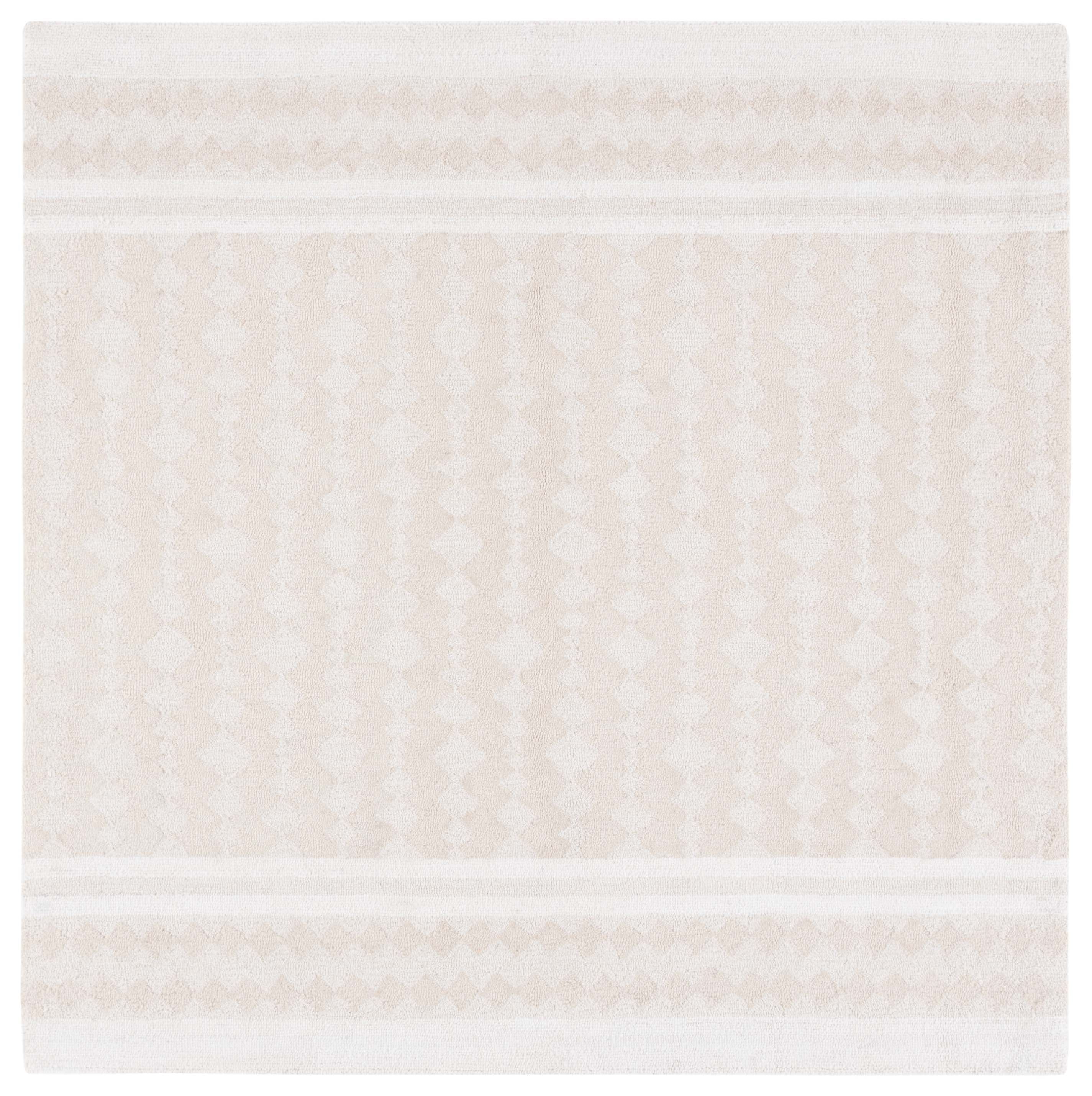 SAFAVIEH Capri Trinity Distressed Area Rug, Beige/Ivory, 6' x 6' Square