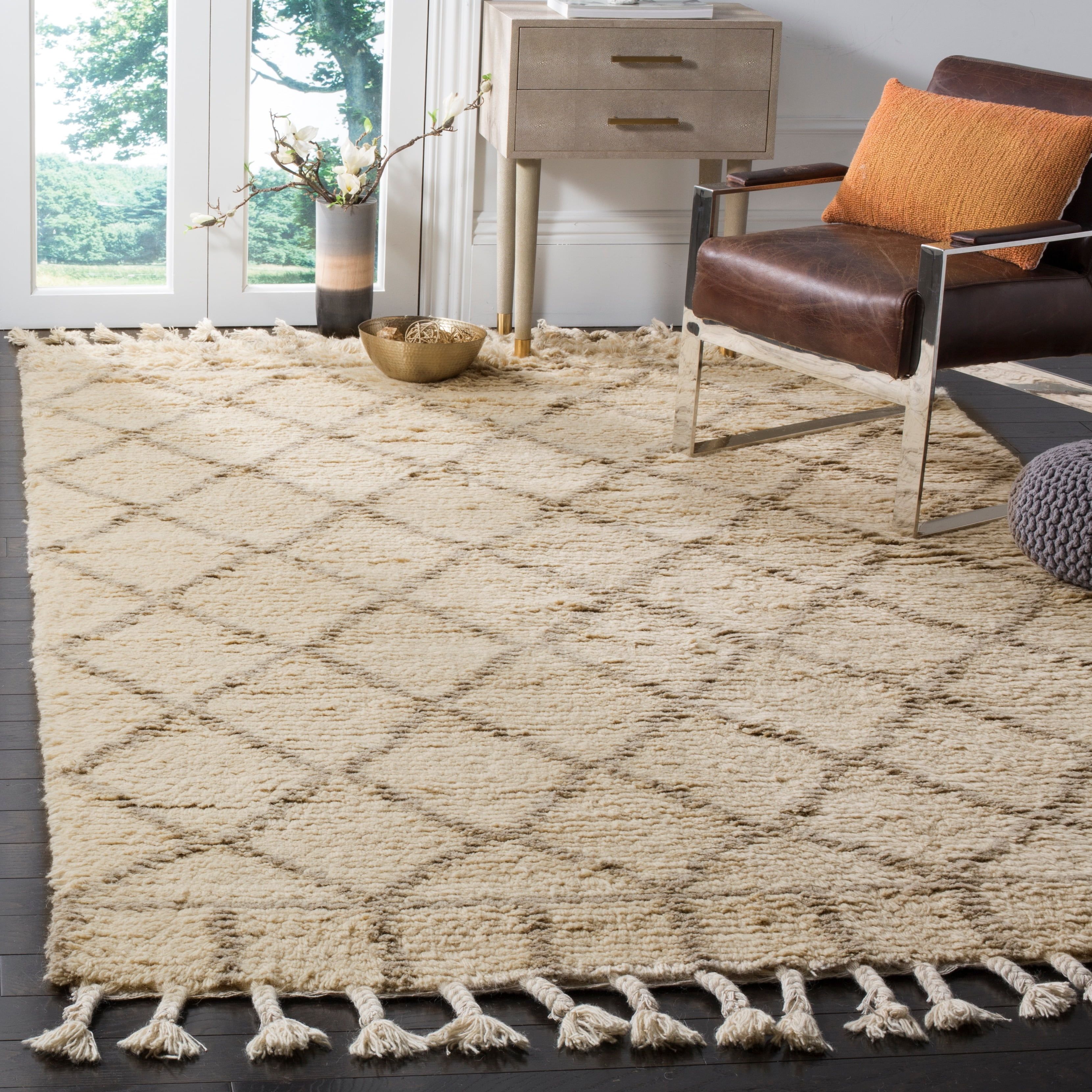 Ivory and Light Grey Hand-Tufted Wool Shag Rug 8' x 10'