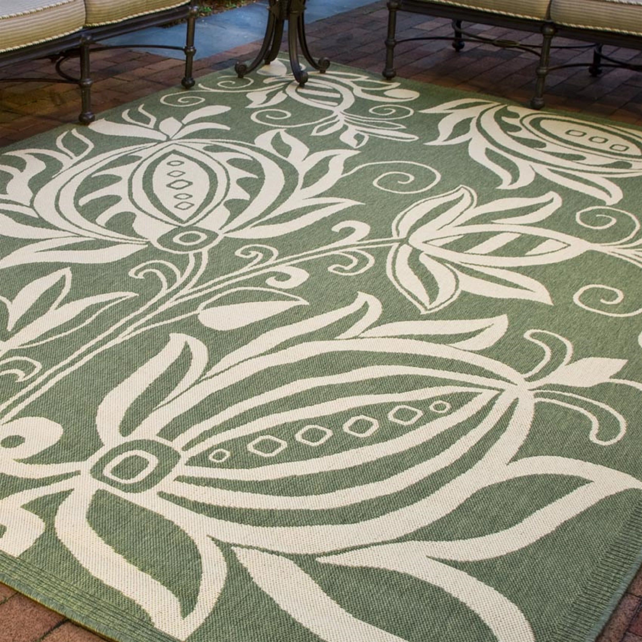 Round Black Floral Synthetic Easy Care Area Rug