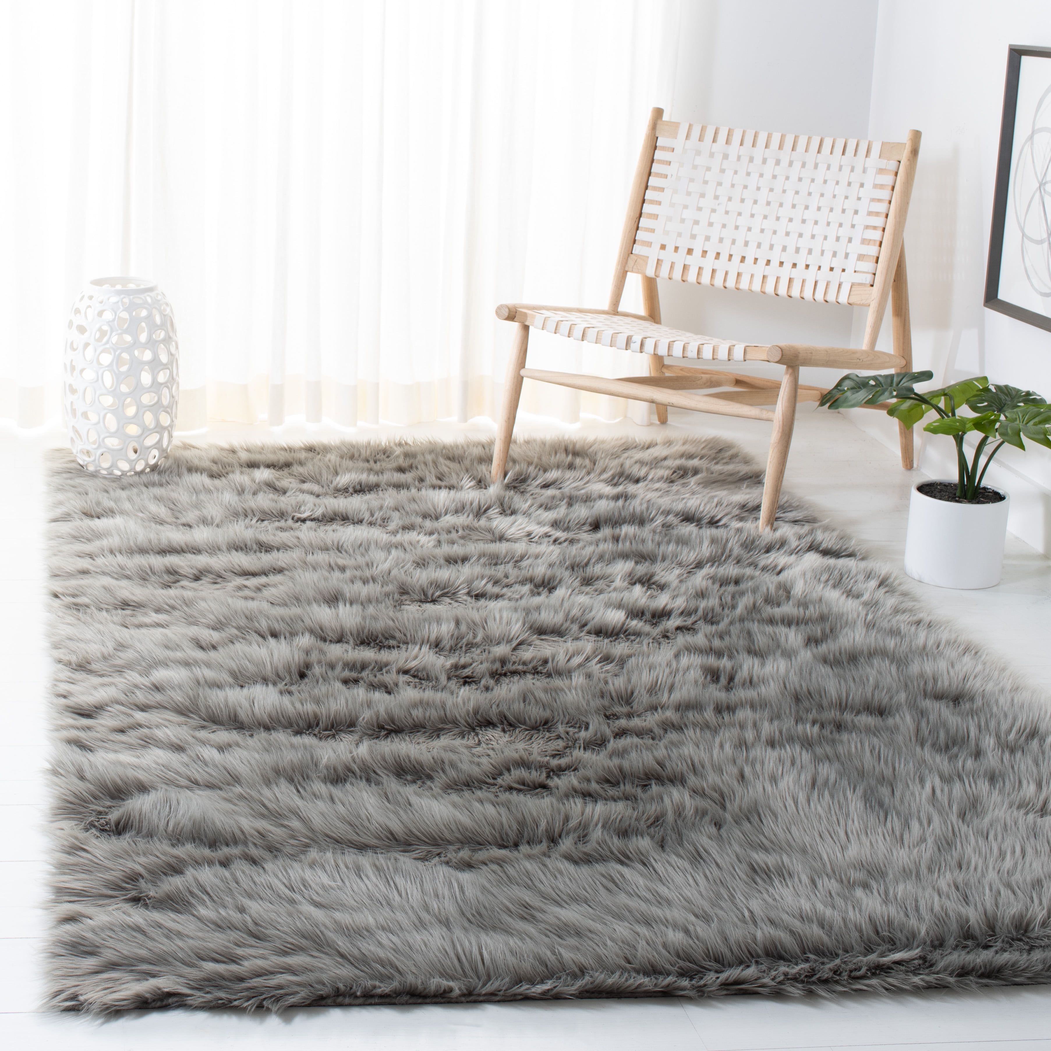 Gray Faux Sheepskin Shag Rug 2' x 3'