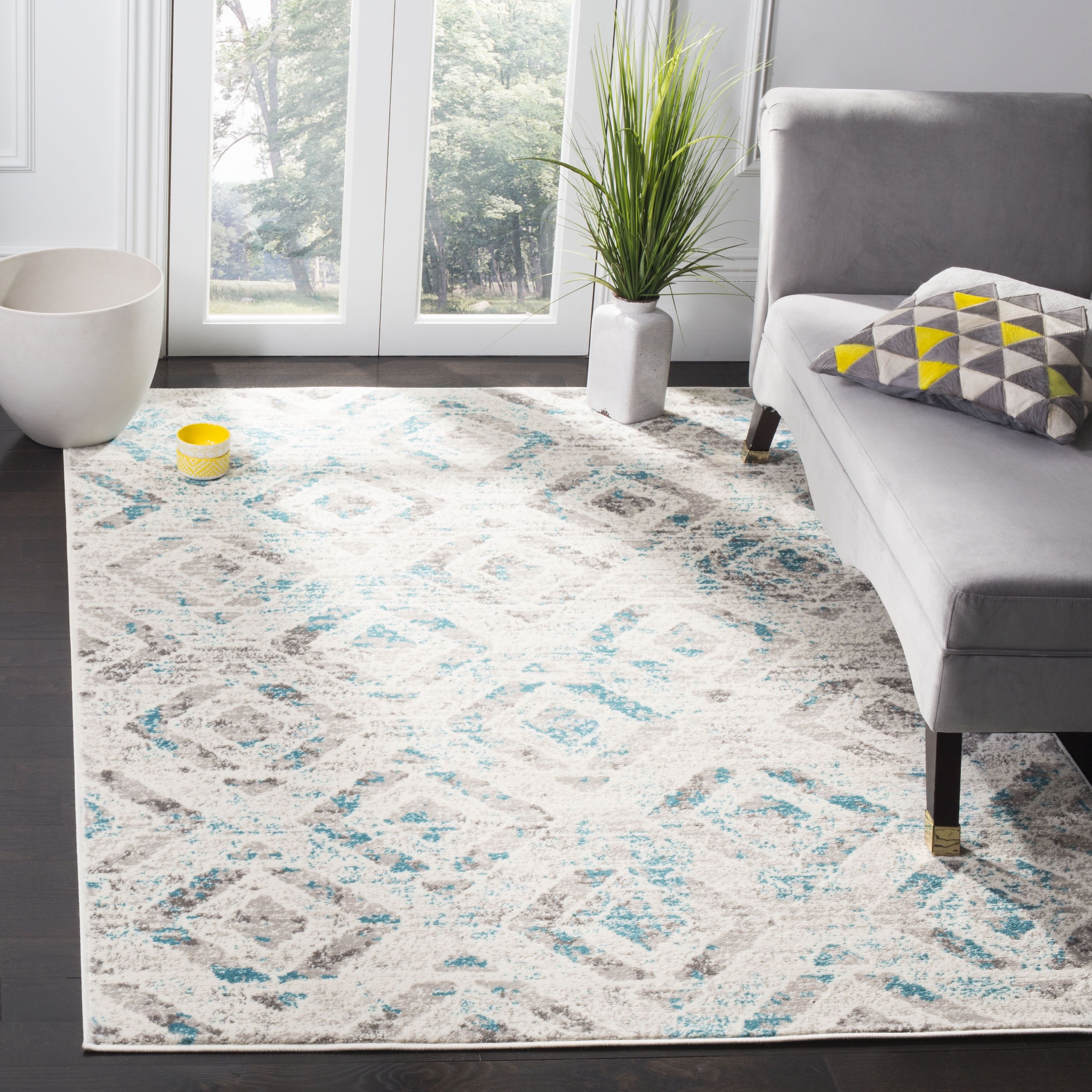 Skyler Ivory and Blue Geometric 4' x 4' Square Rug