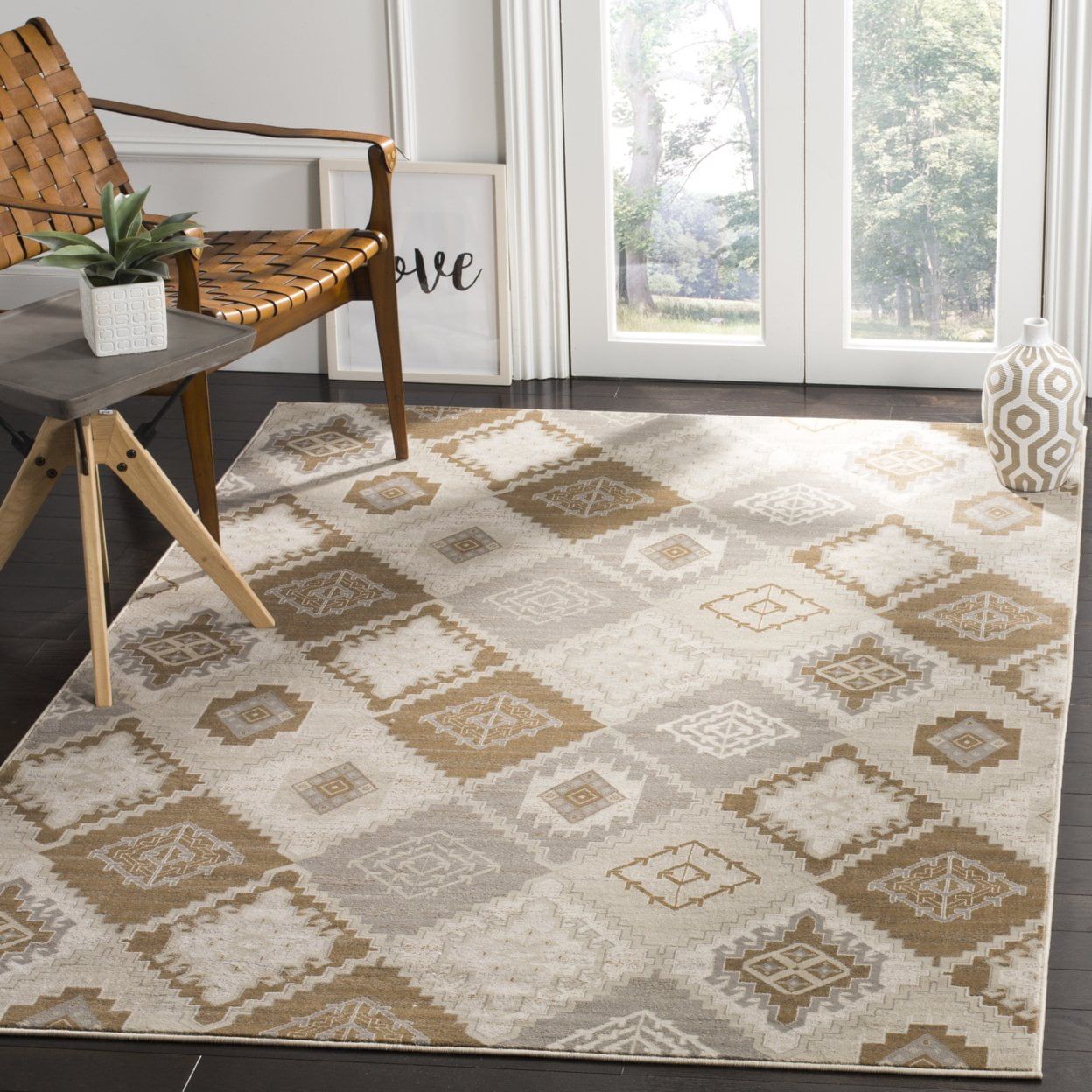 Cream Diamond Pattern Synthetic 60" x 36" Area Rug