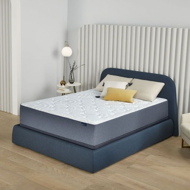 Queen Eurotop Medium Hybrid Mattress with Gel Memory Foam