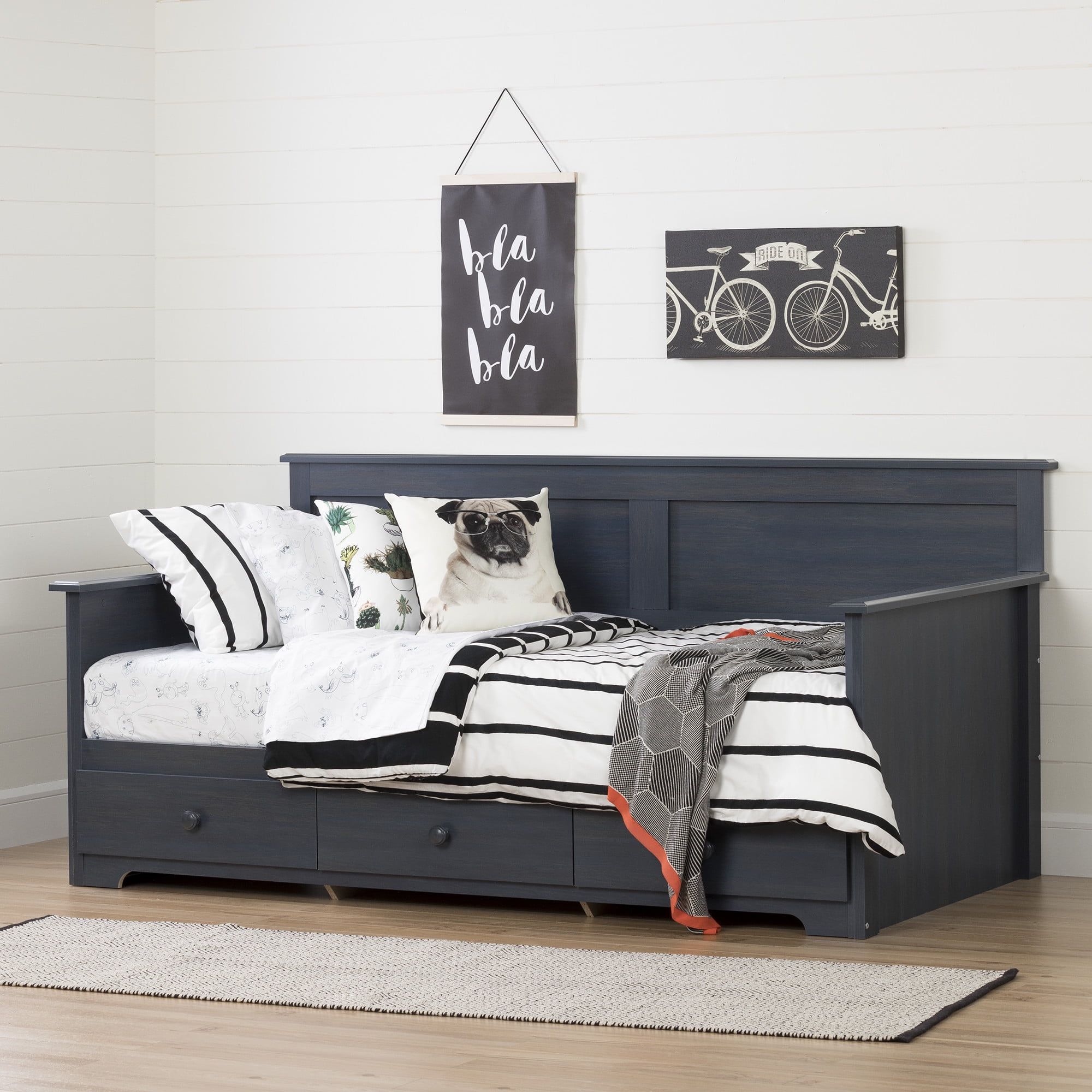 Twin Blueberry Wood Frame Daybed with 3 Storage Drawers