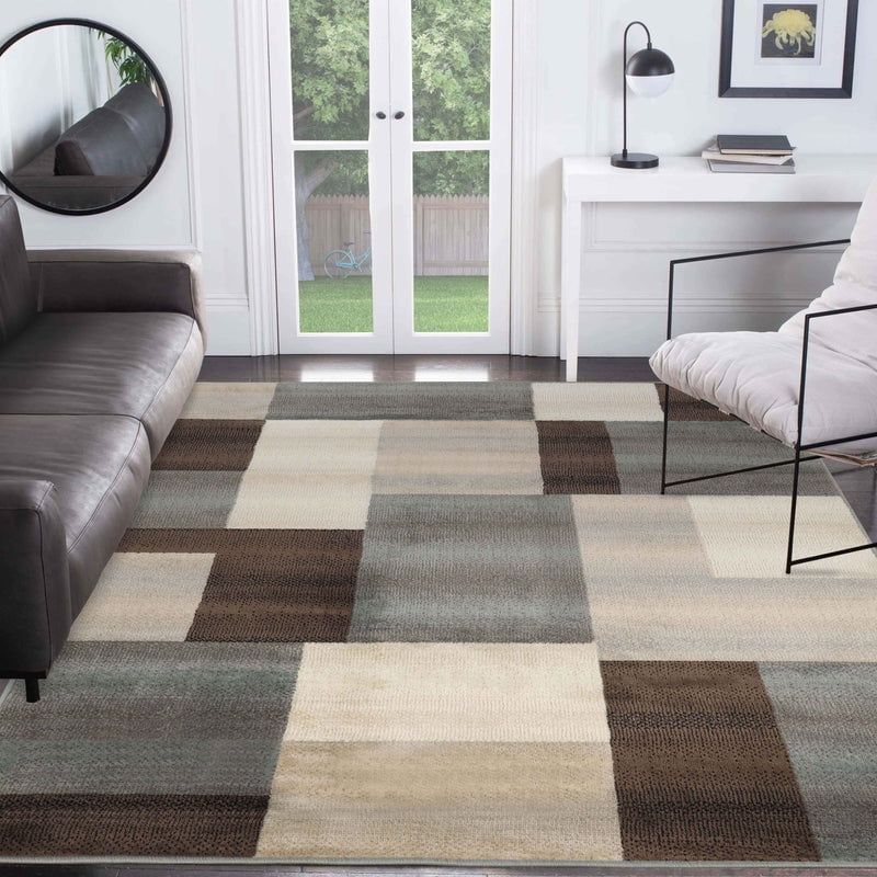 Gray Geometric Synthetic Low Pile Indoor Area Rug, 6' x 9'