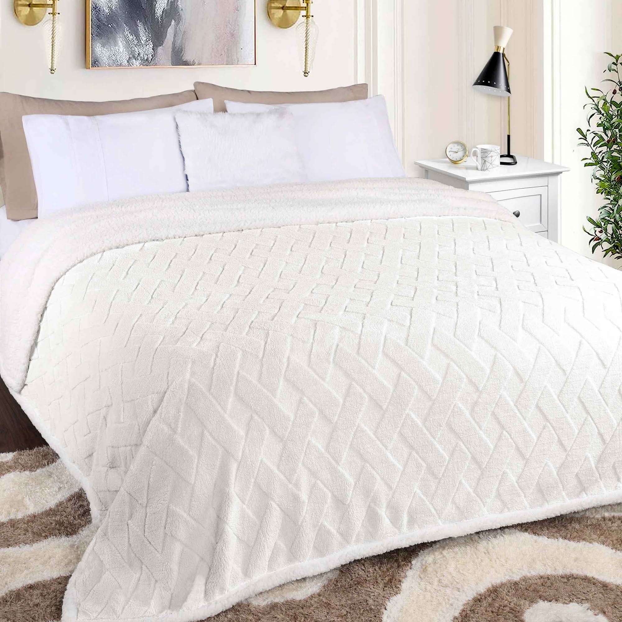 Superior White Full/Queen Reversible Fleece Sherpa Blanket