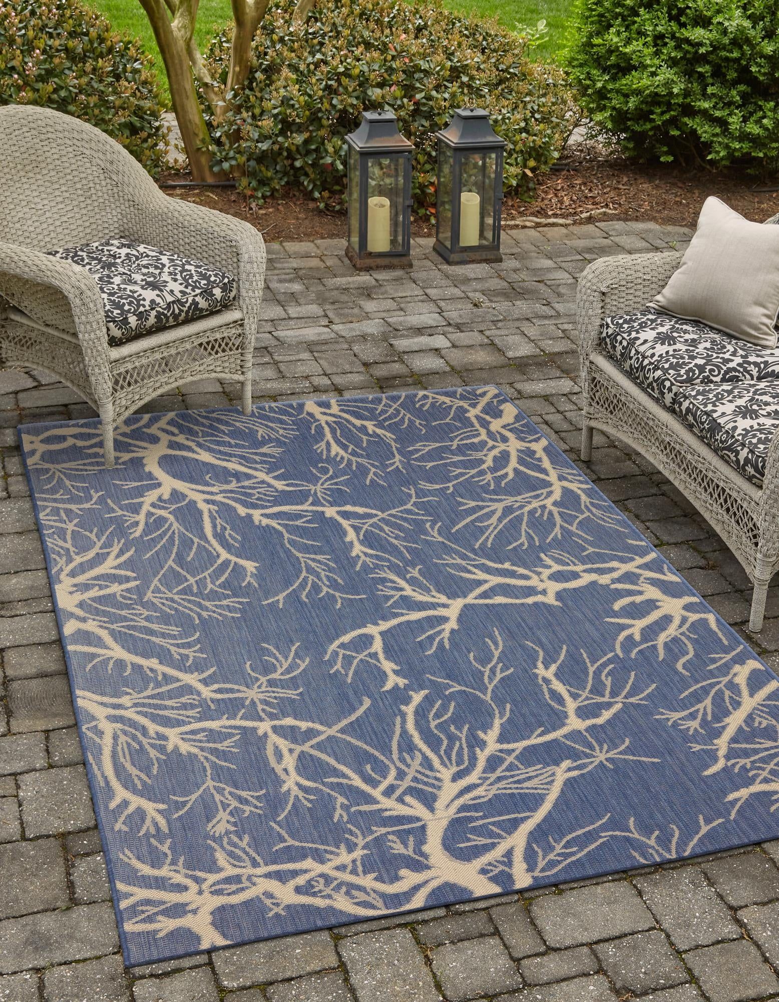 Reversible Blue Synthetic 4' x 6' Easy-Care Outdoor Rug