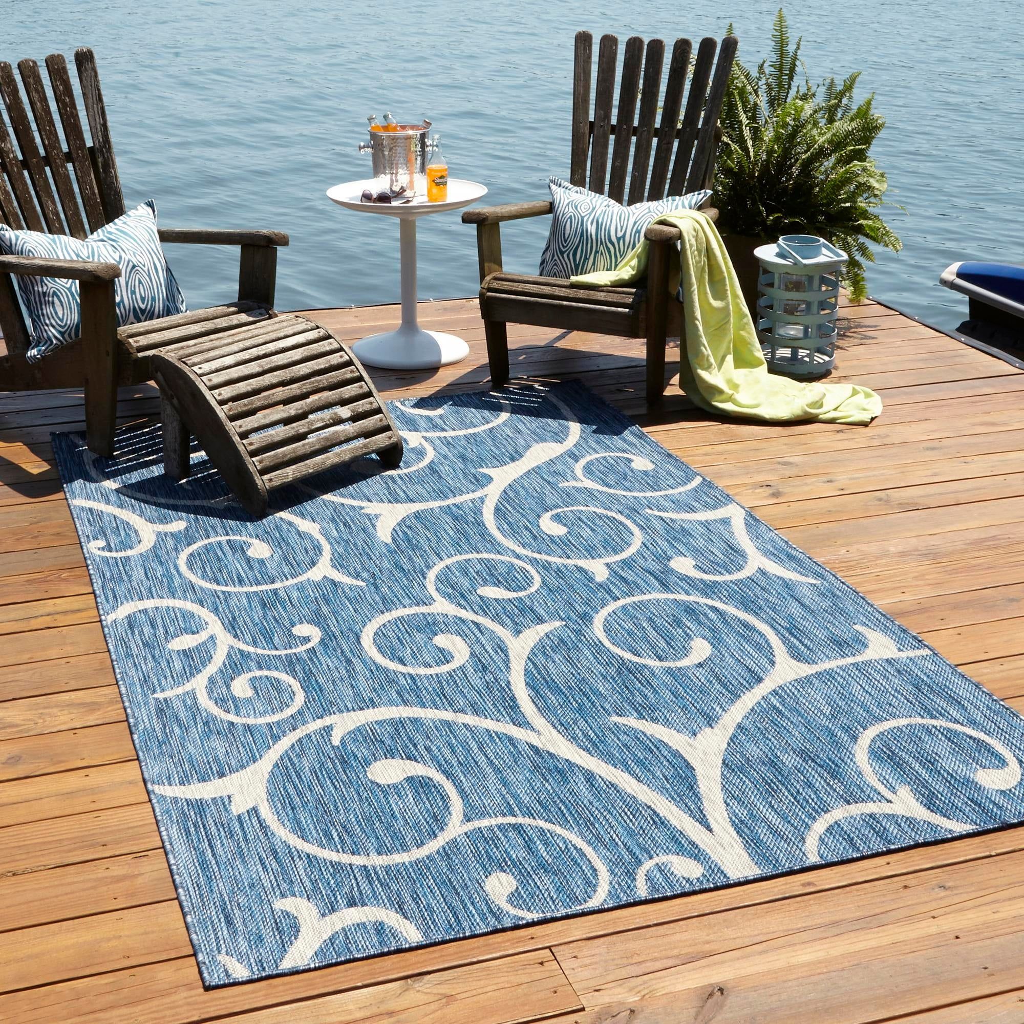 Blue Abstract 4' x 6' Synthetic Rectangular Outdoor Rug