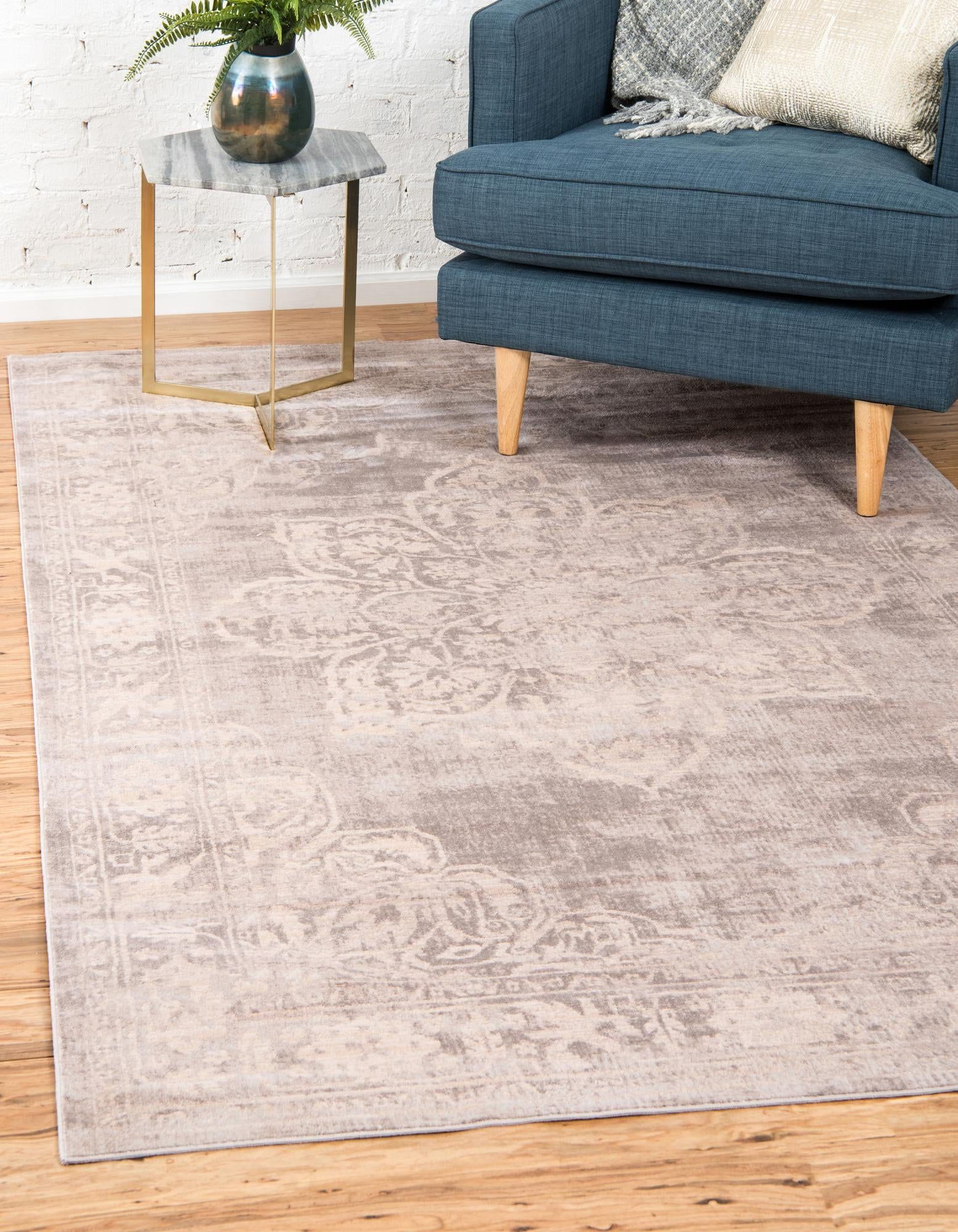 Gray Rectangular Stain-Resistant Synthetic Area Rug