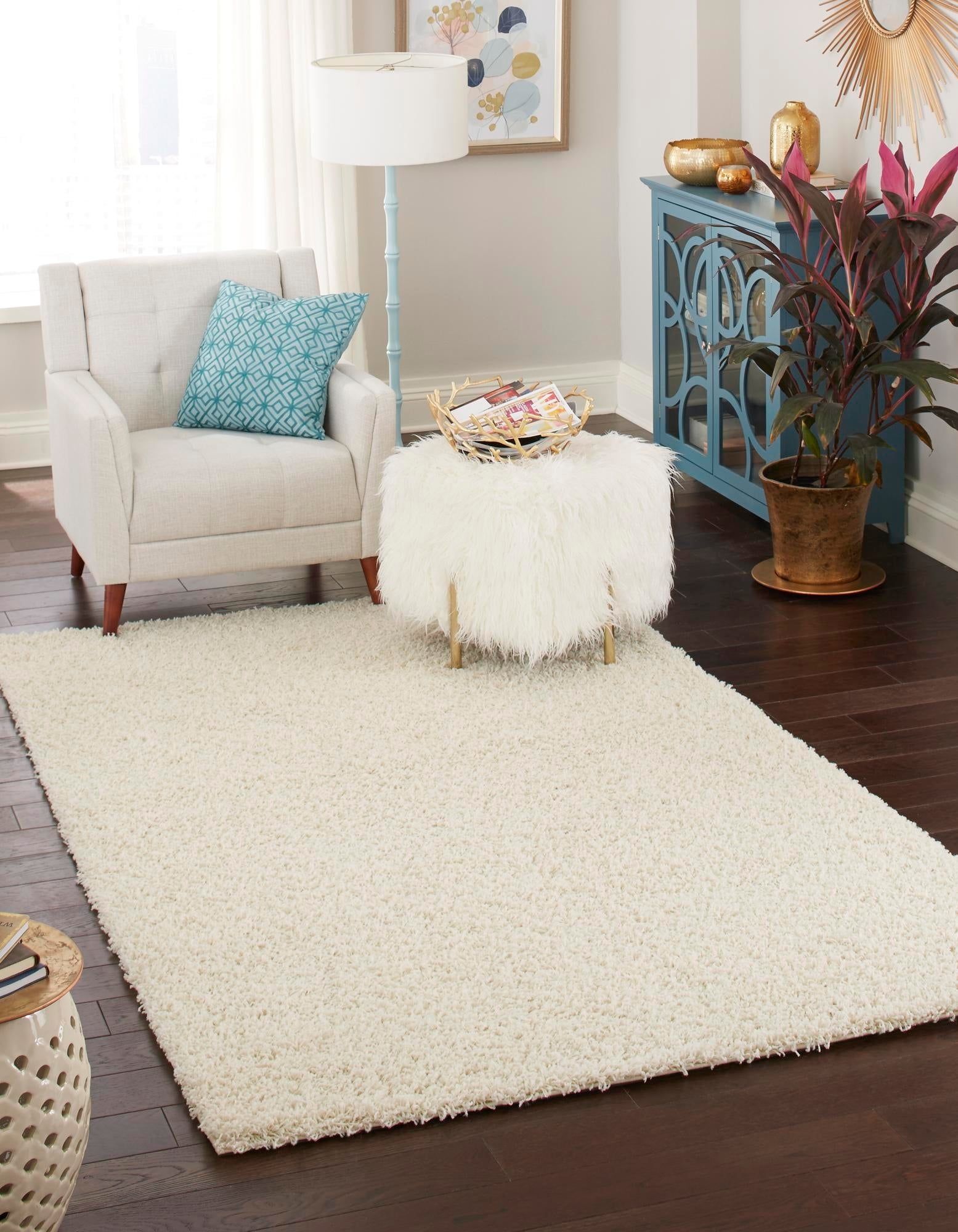 Luxe Soft Ivory Shag Rug 6' x 9' Reversible Rectangular Easy-Care