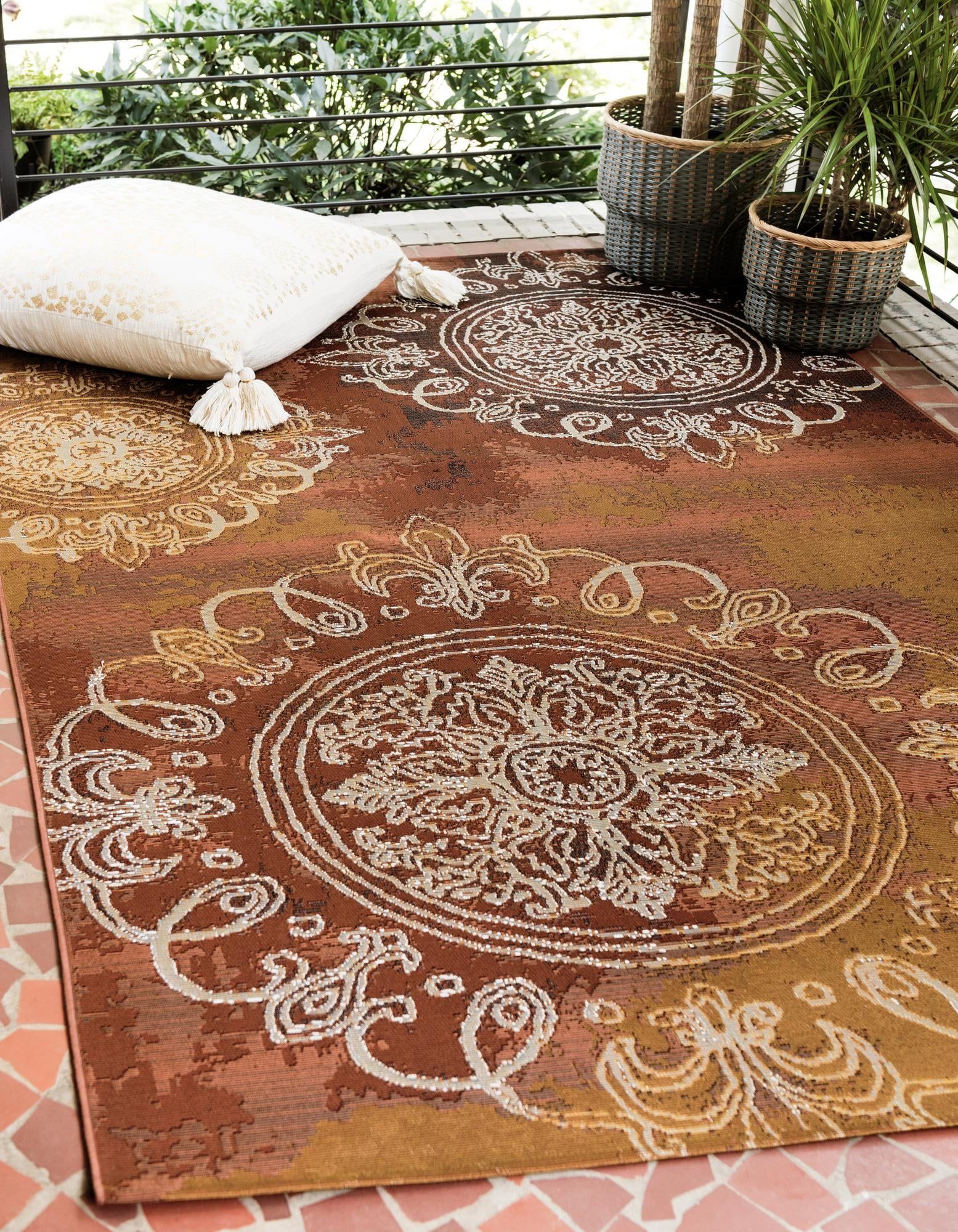 Rustic Charm Rust Red Outdoor Rectangular Rug - Easy Care & Stain-Resistant